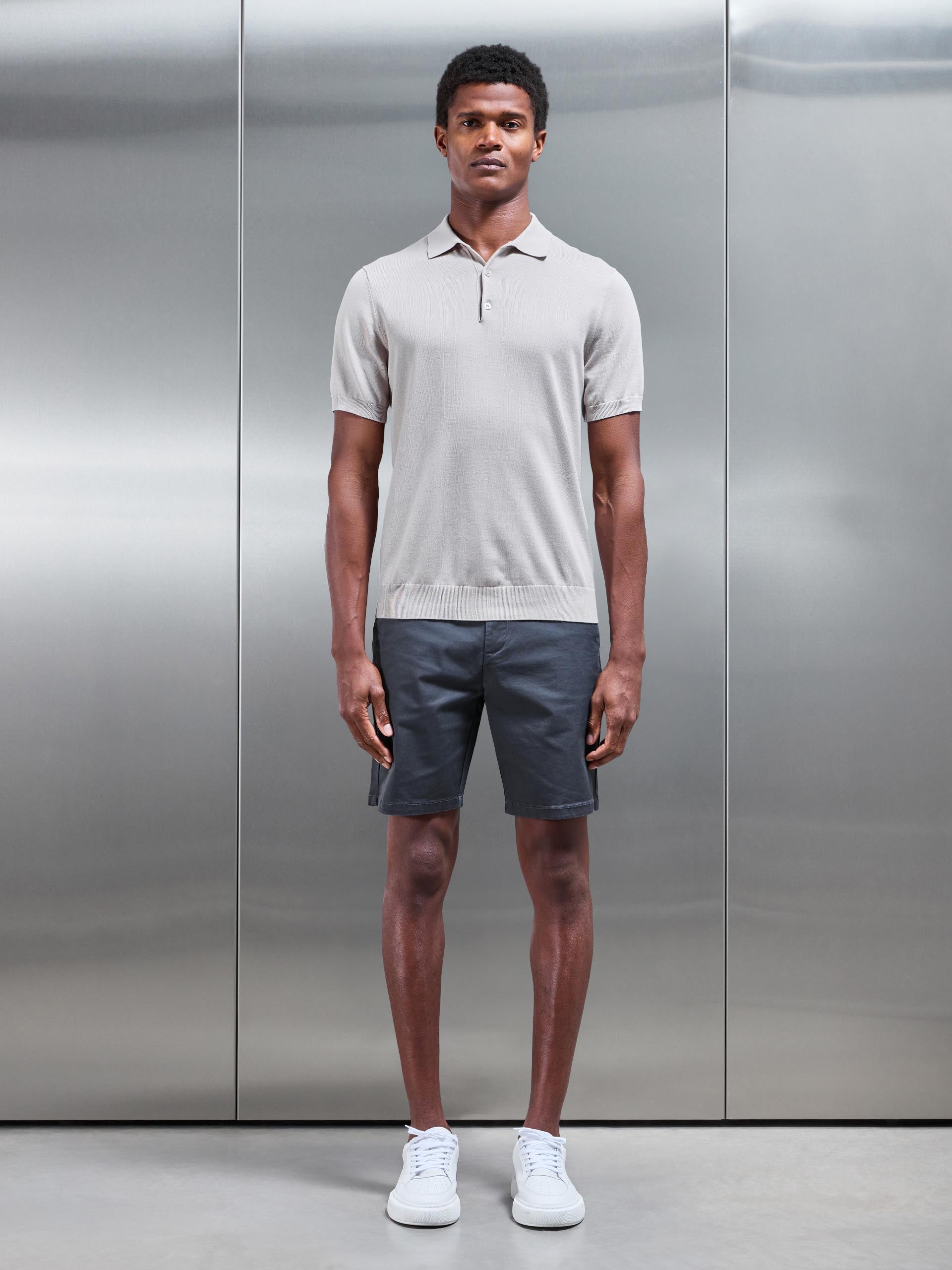 Slim Chino Short in Grey