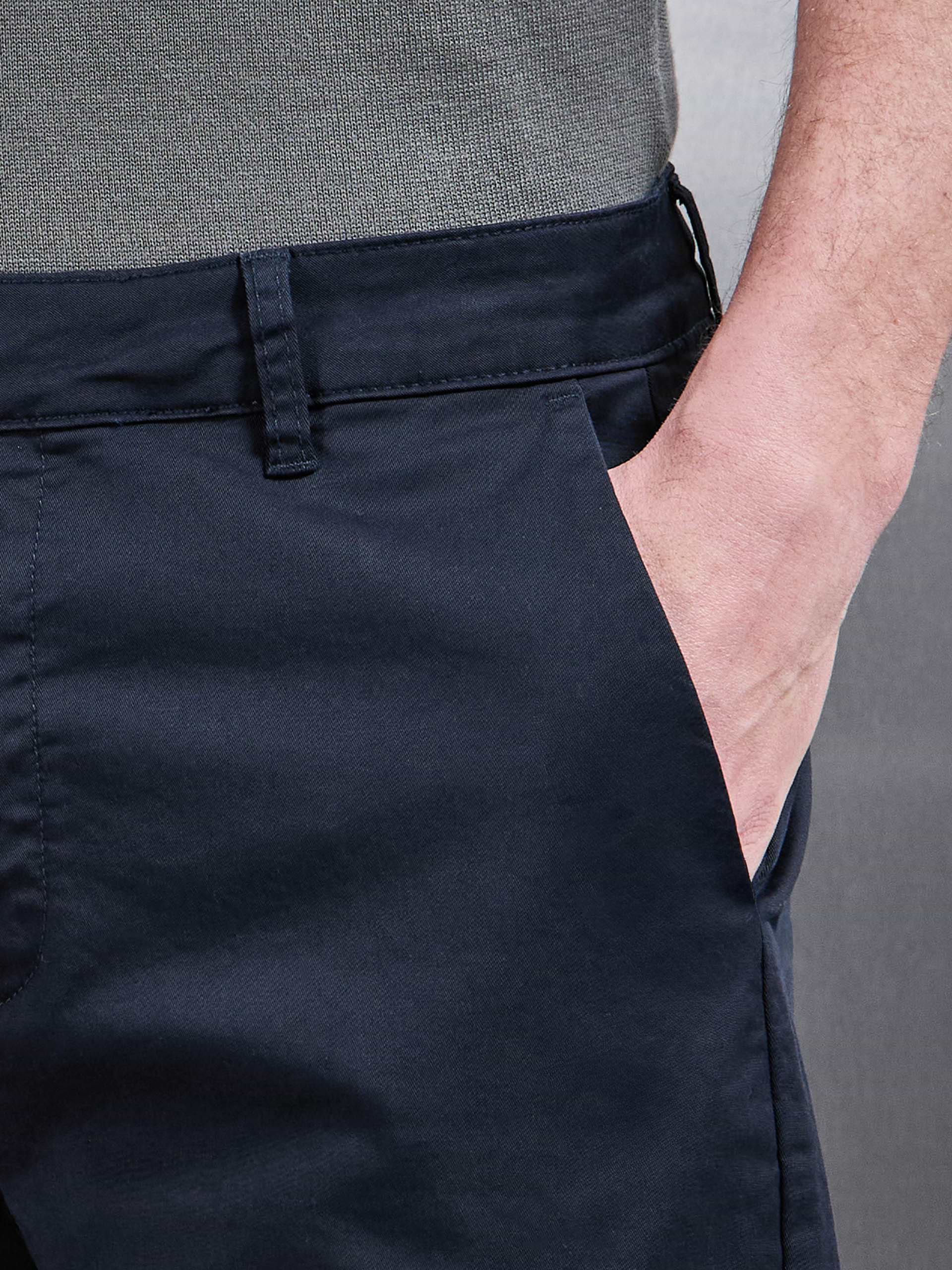 Tailored Chino Short in Navy