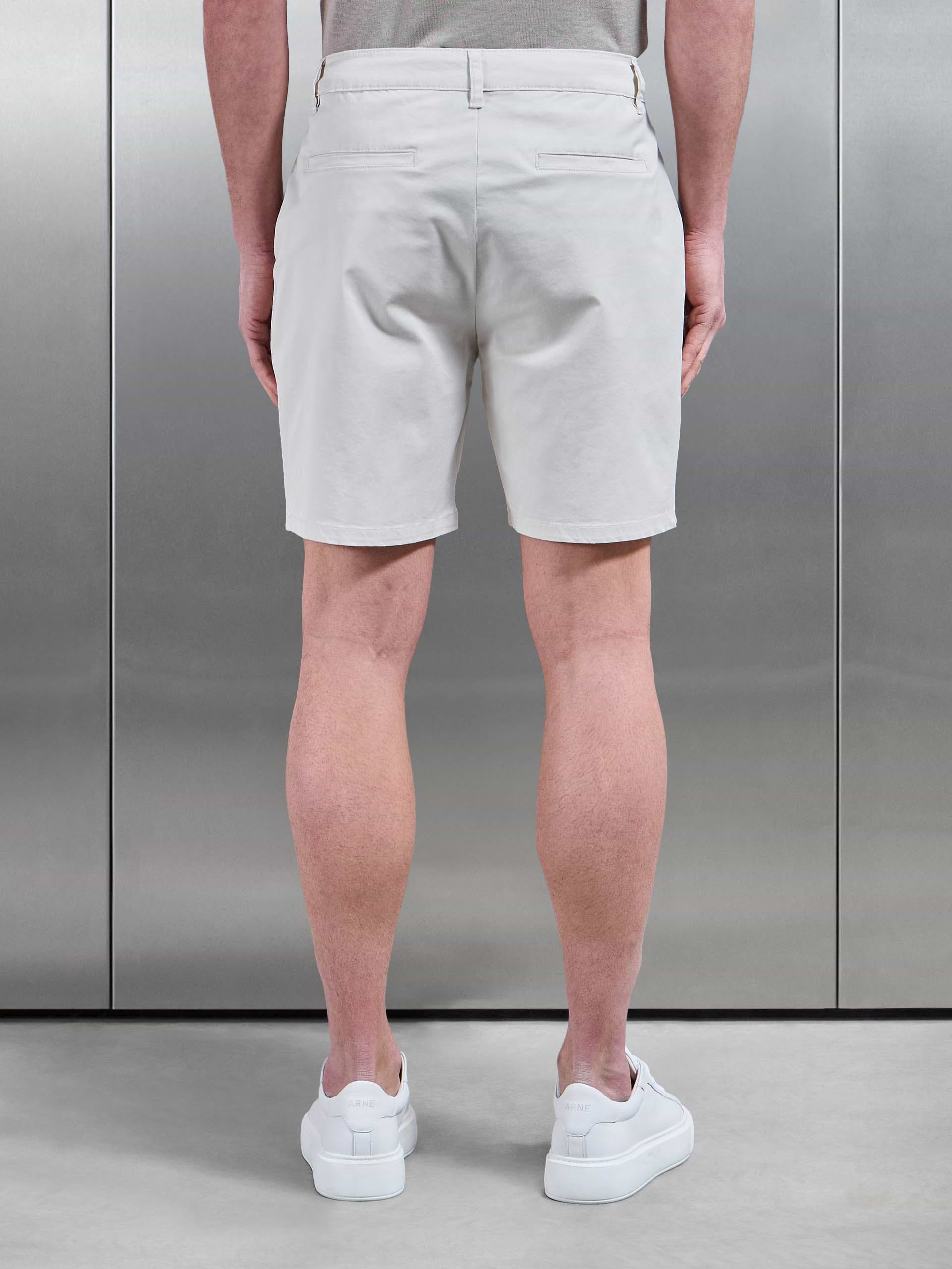 Tailored Chino Short in Off White