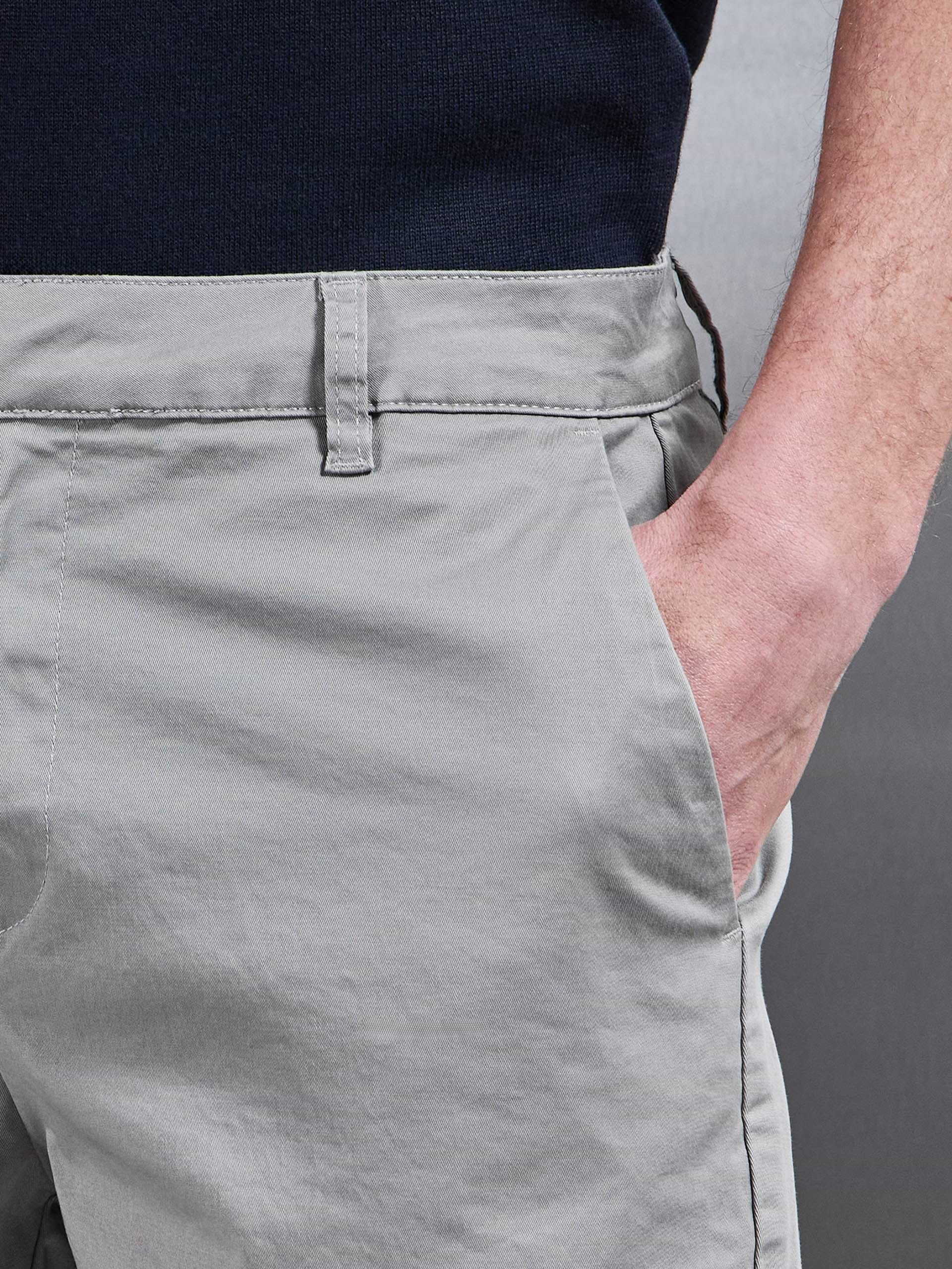 Tailored Chino Short in Stone