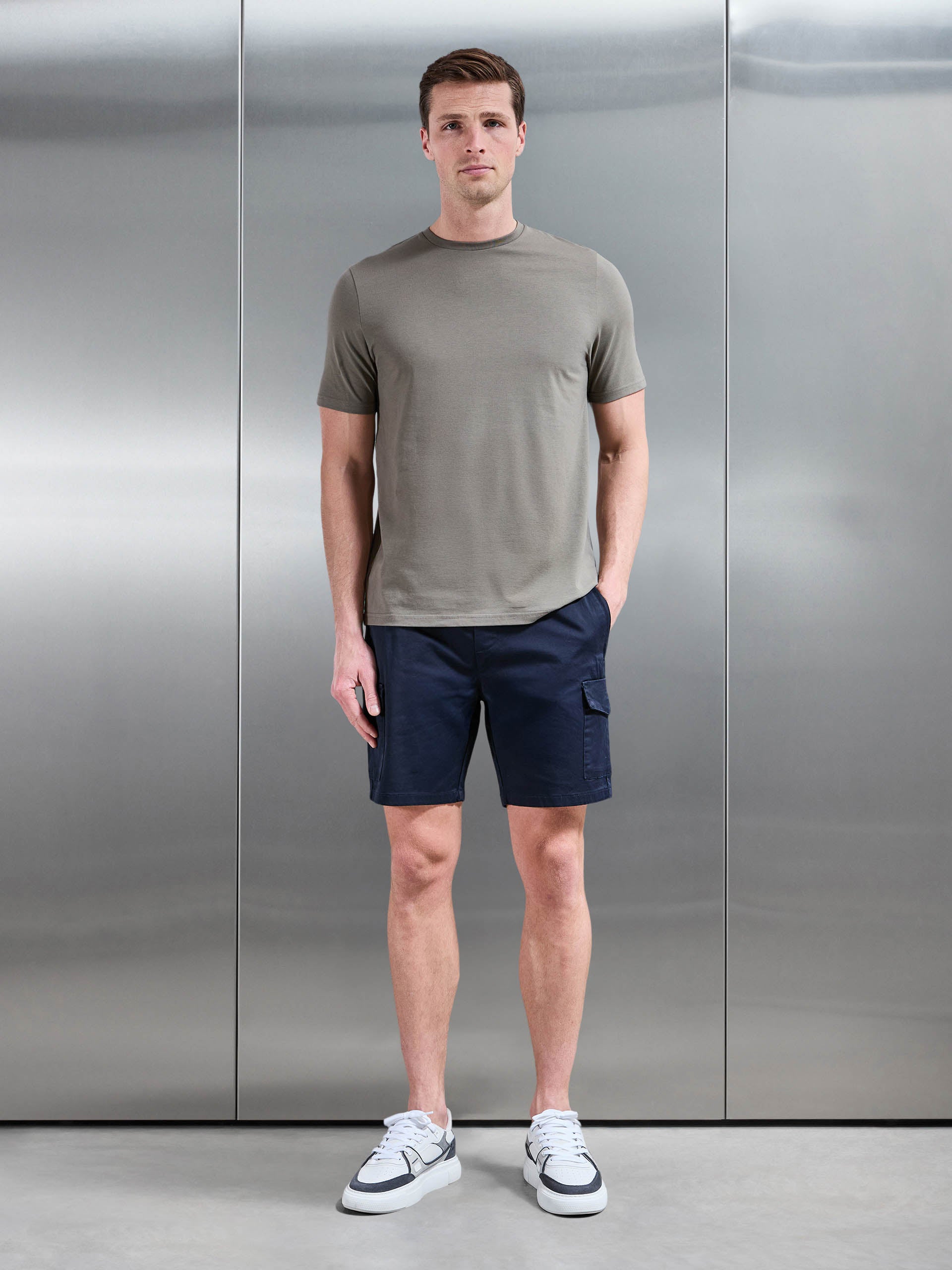 Tailored Drawstring Cargo Short in Navy