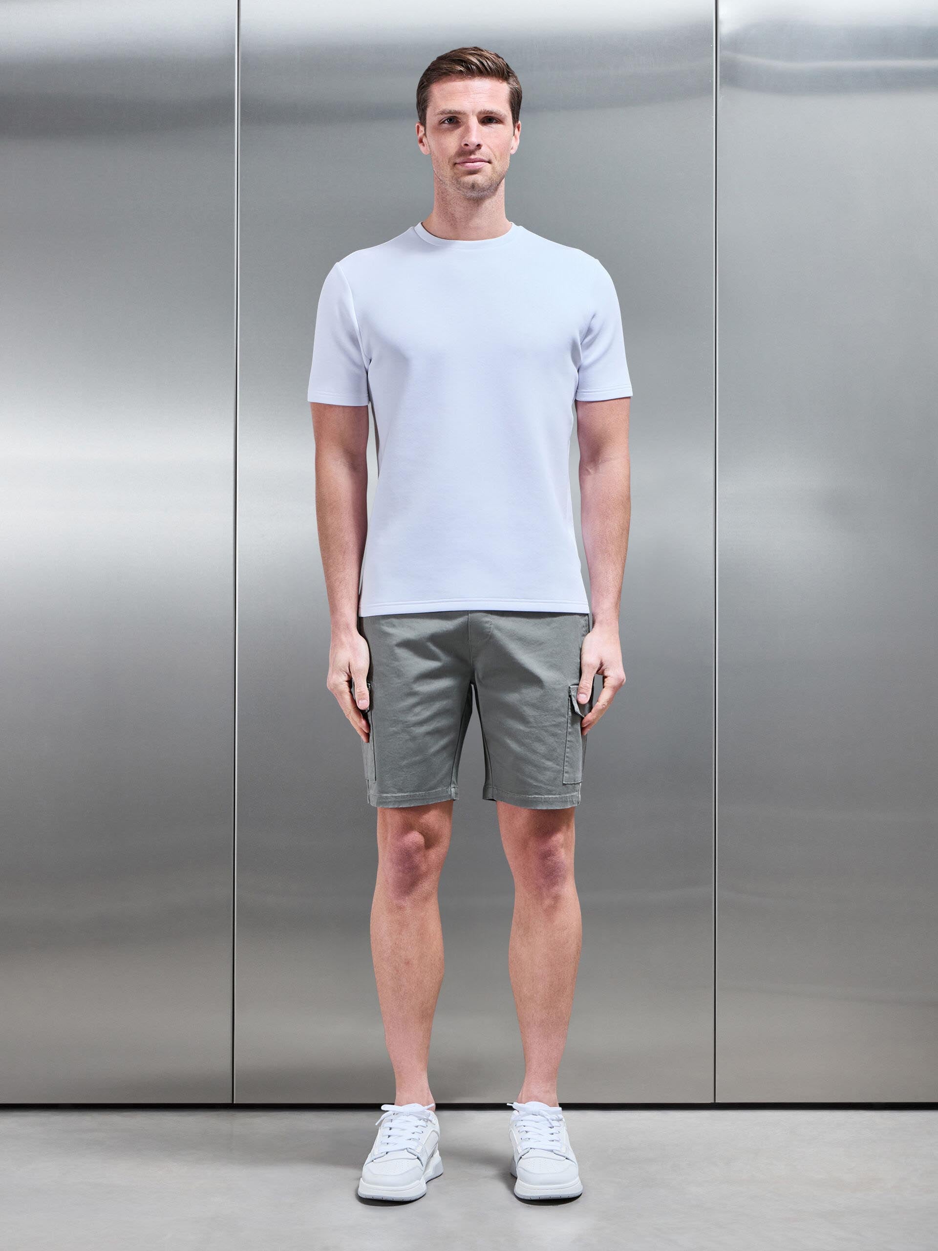 Cotton Drawstring Cargo Short in Olive