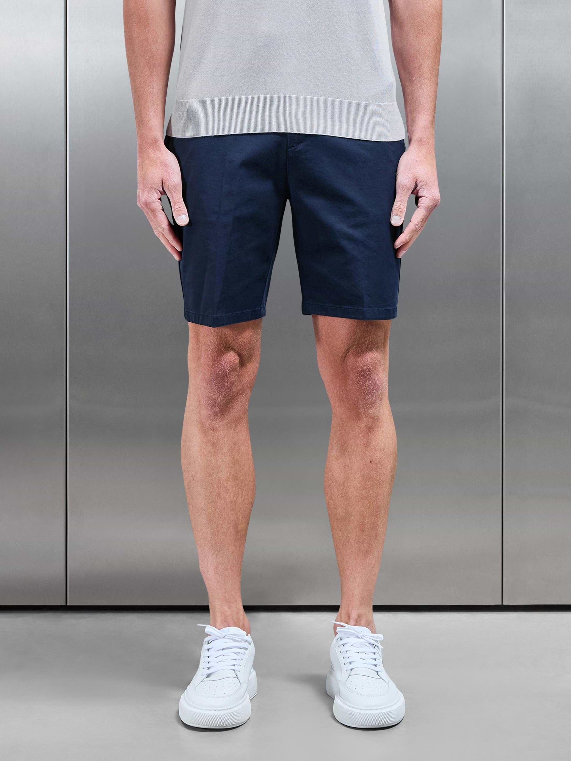 Side Adjuster Chino Short in Navy