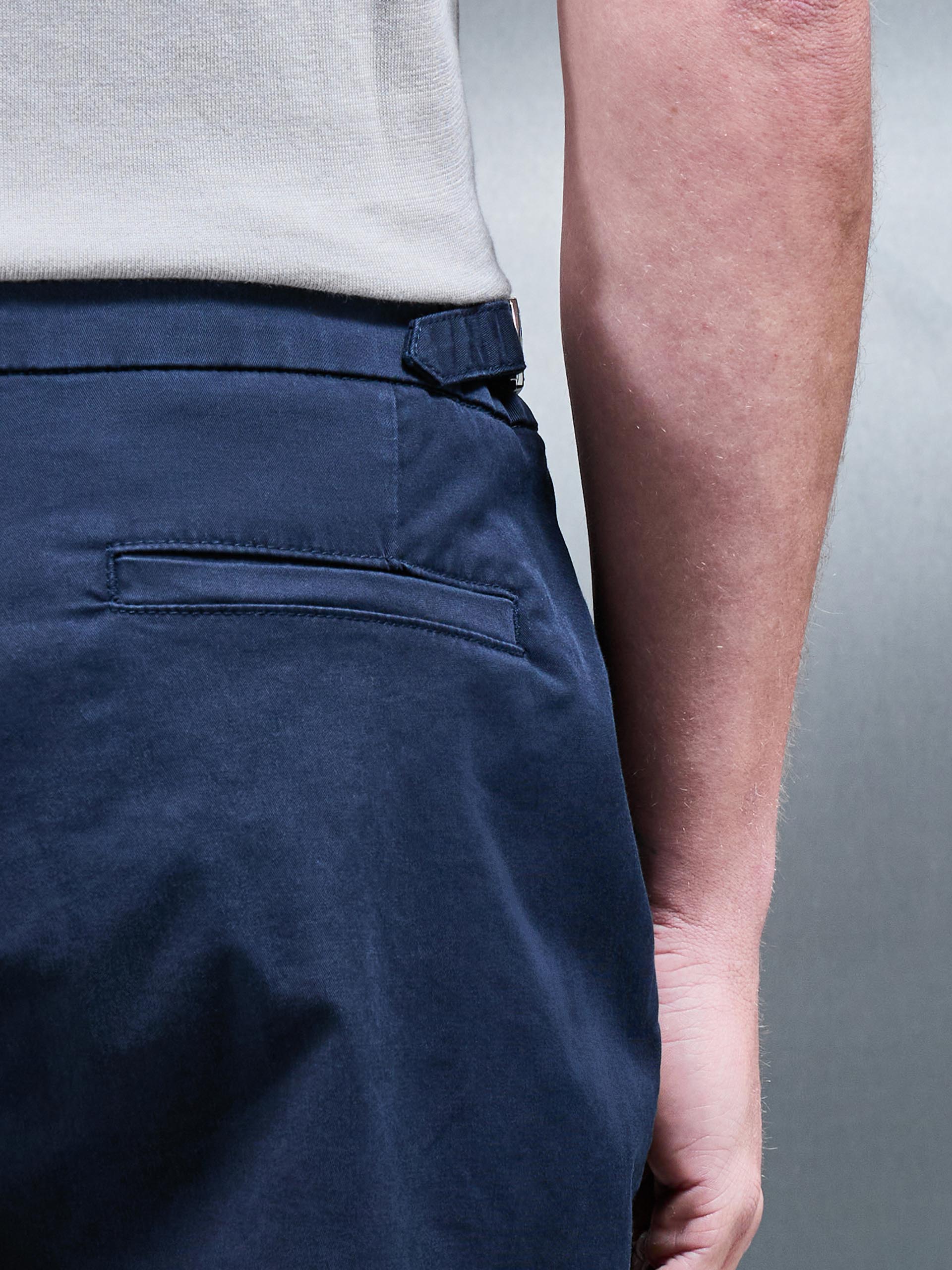 Side Adjuster Chino Short in Navy