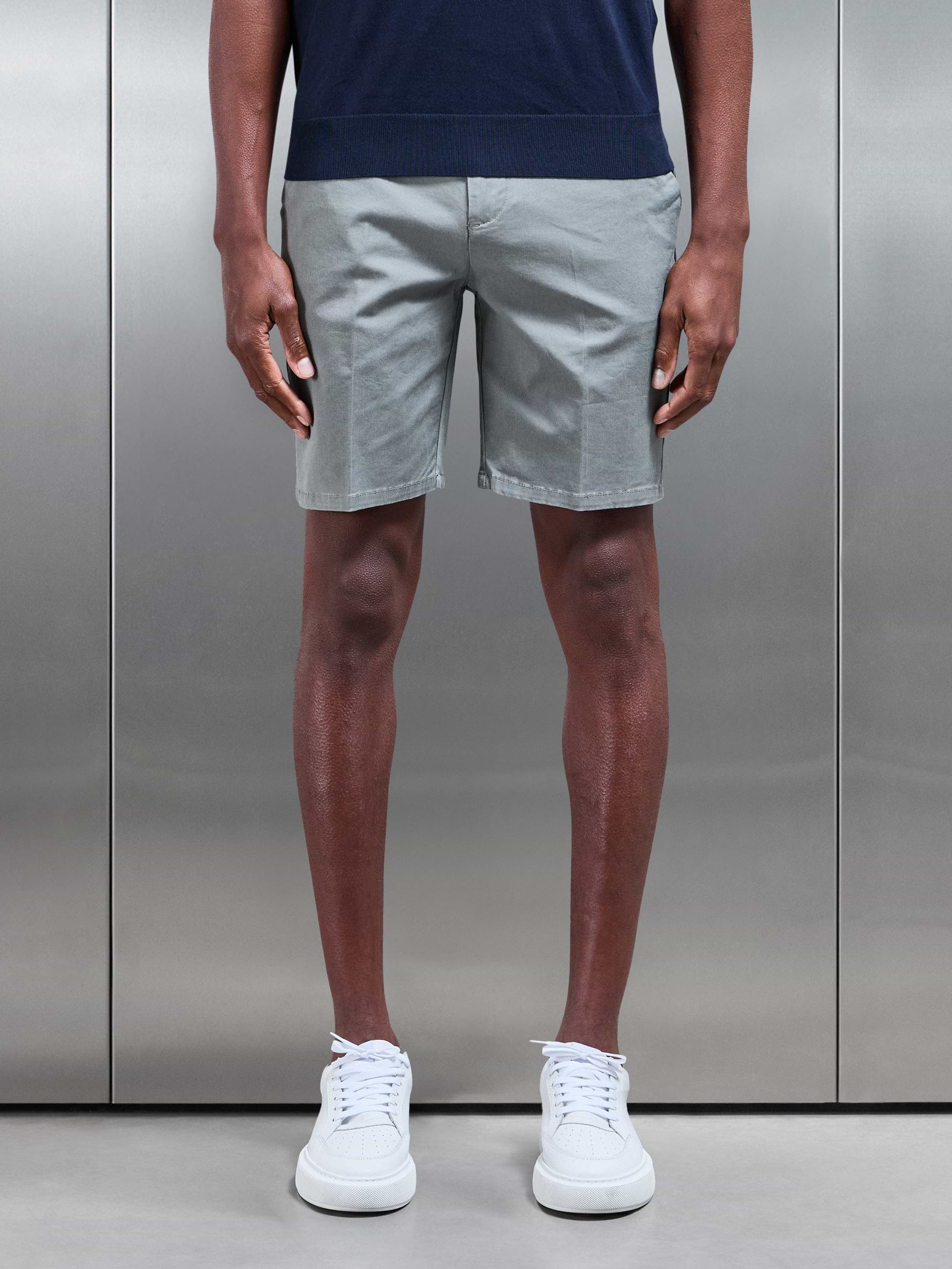 Tailored Side Adjuster Chino Short in Olive
