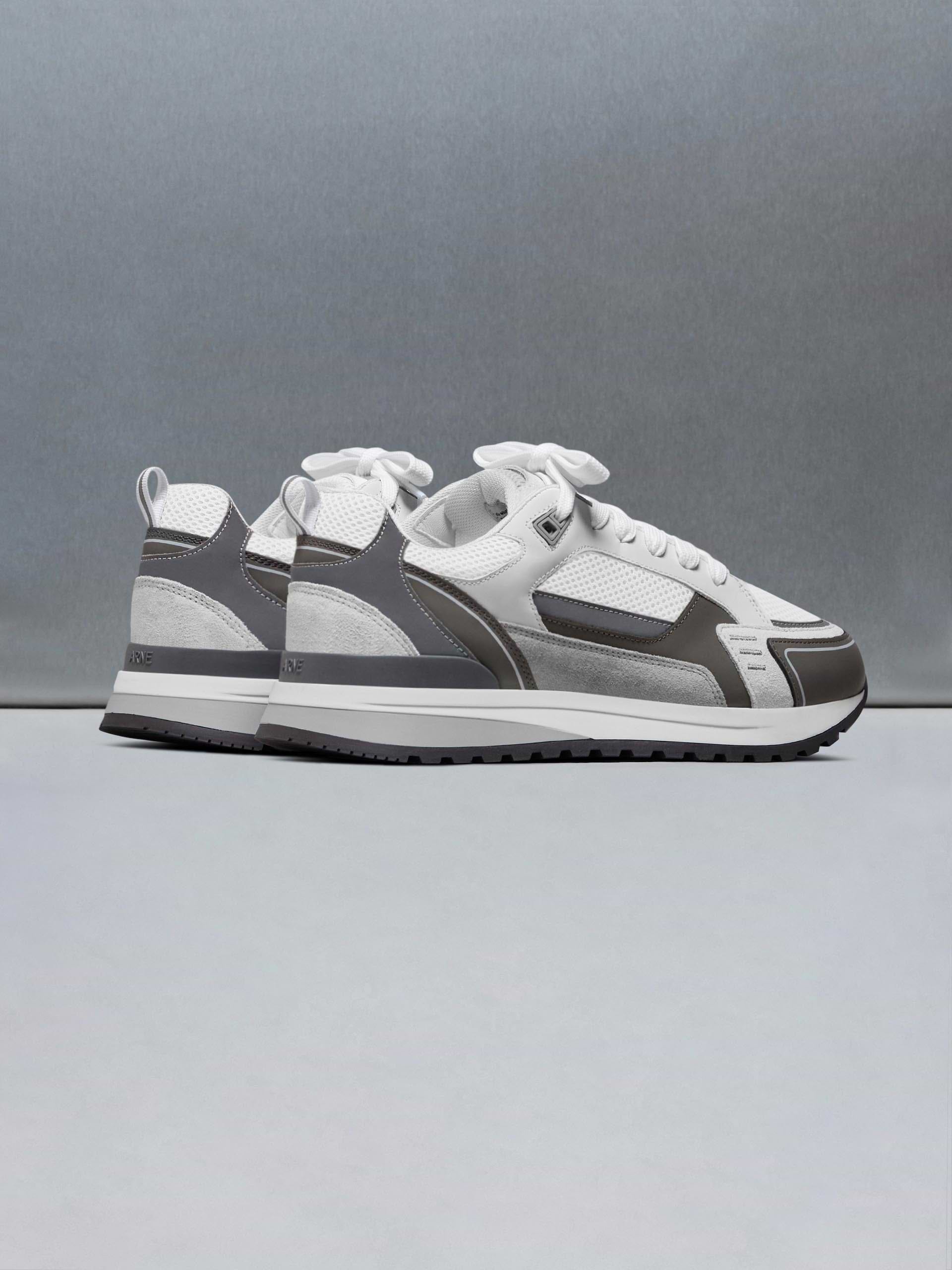 Technical Racer in White Grey