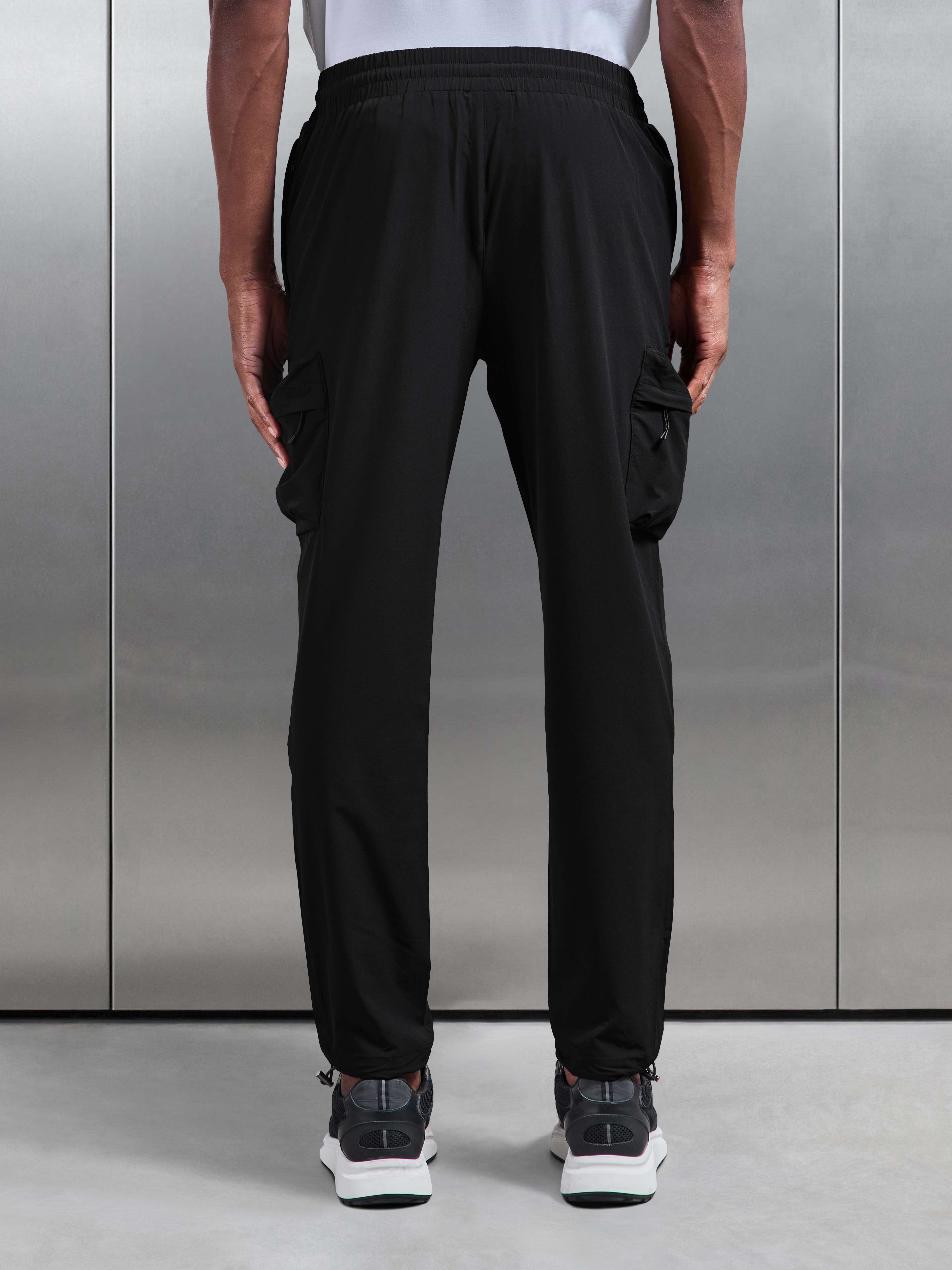 Technical 3D Cargo Pant in Black