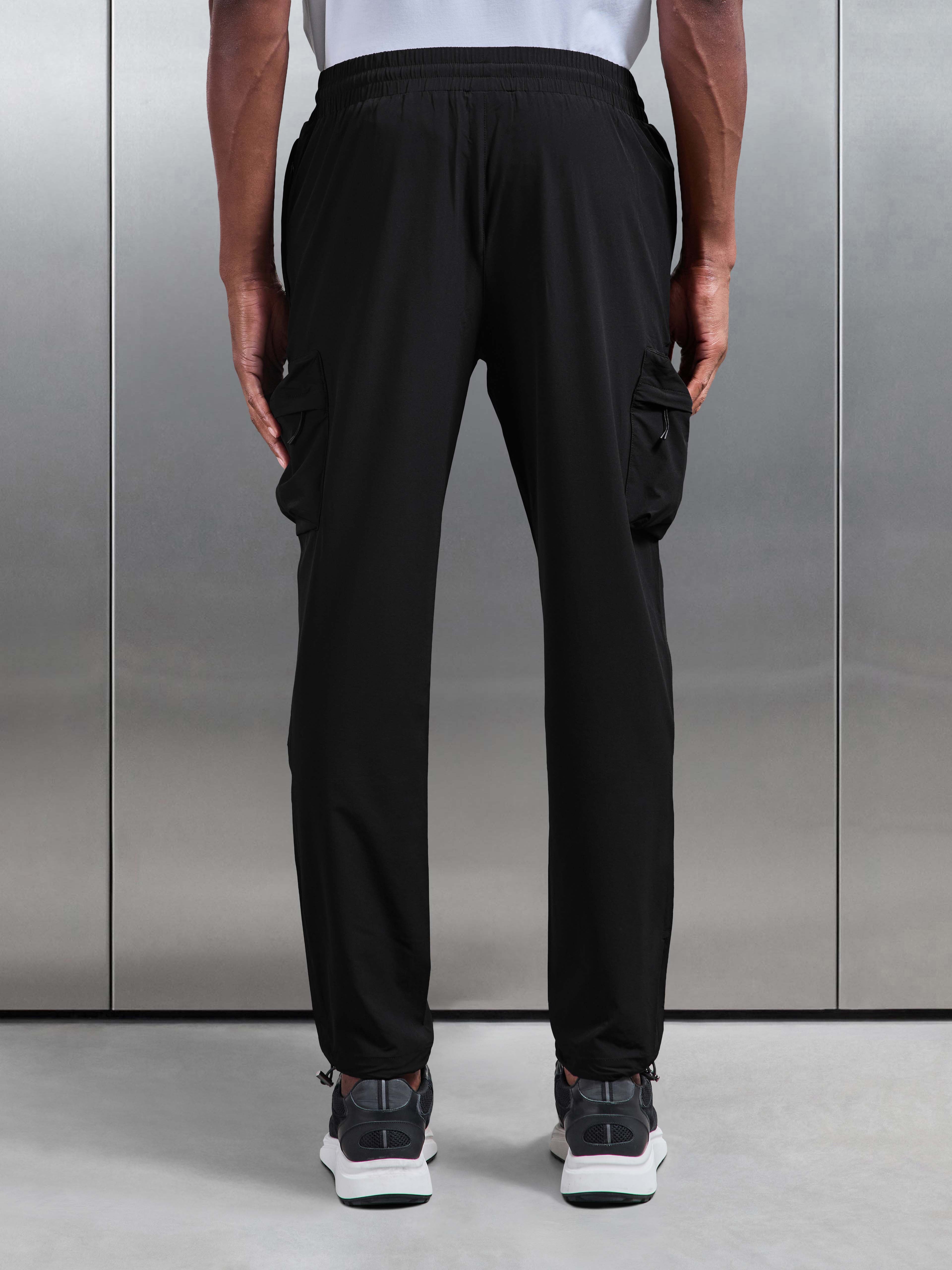 Technical 3D Cargo Pant in Black