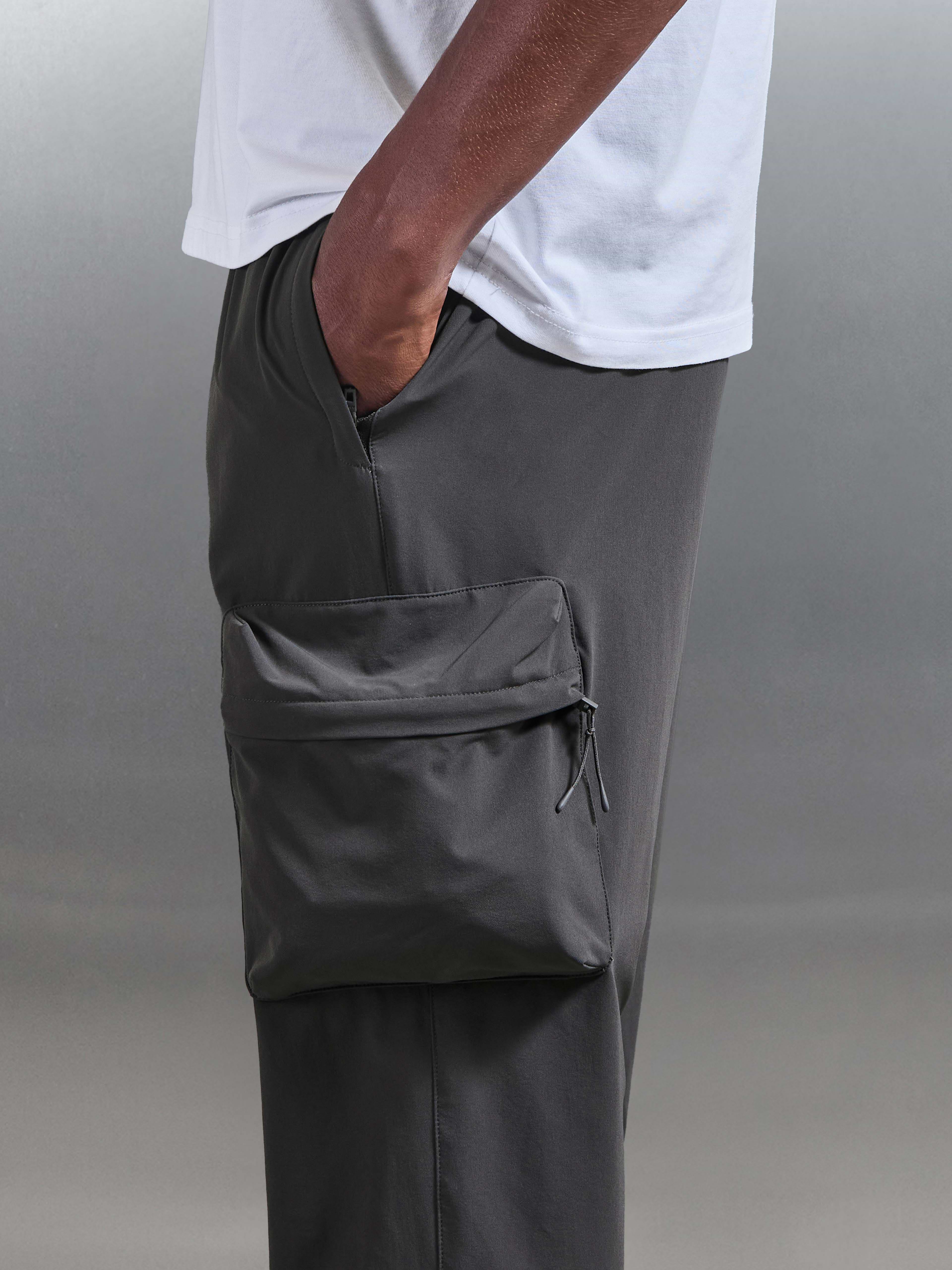 Technical 3D Cargo Pant in Grey