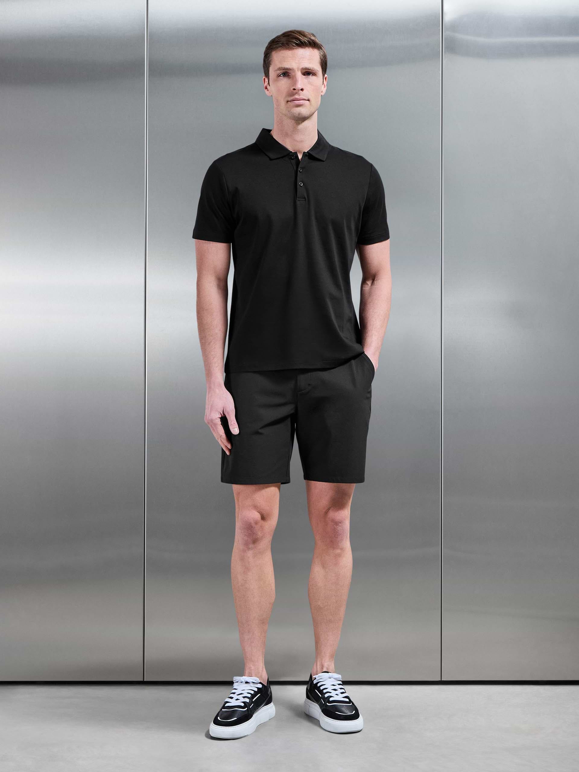Technical Stretch Chino Short in Black