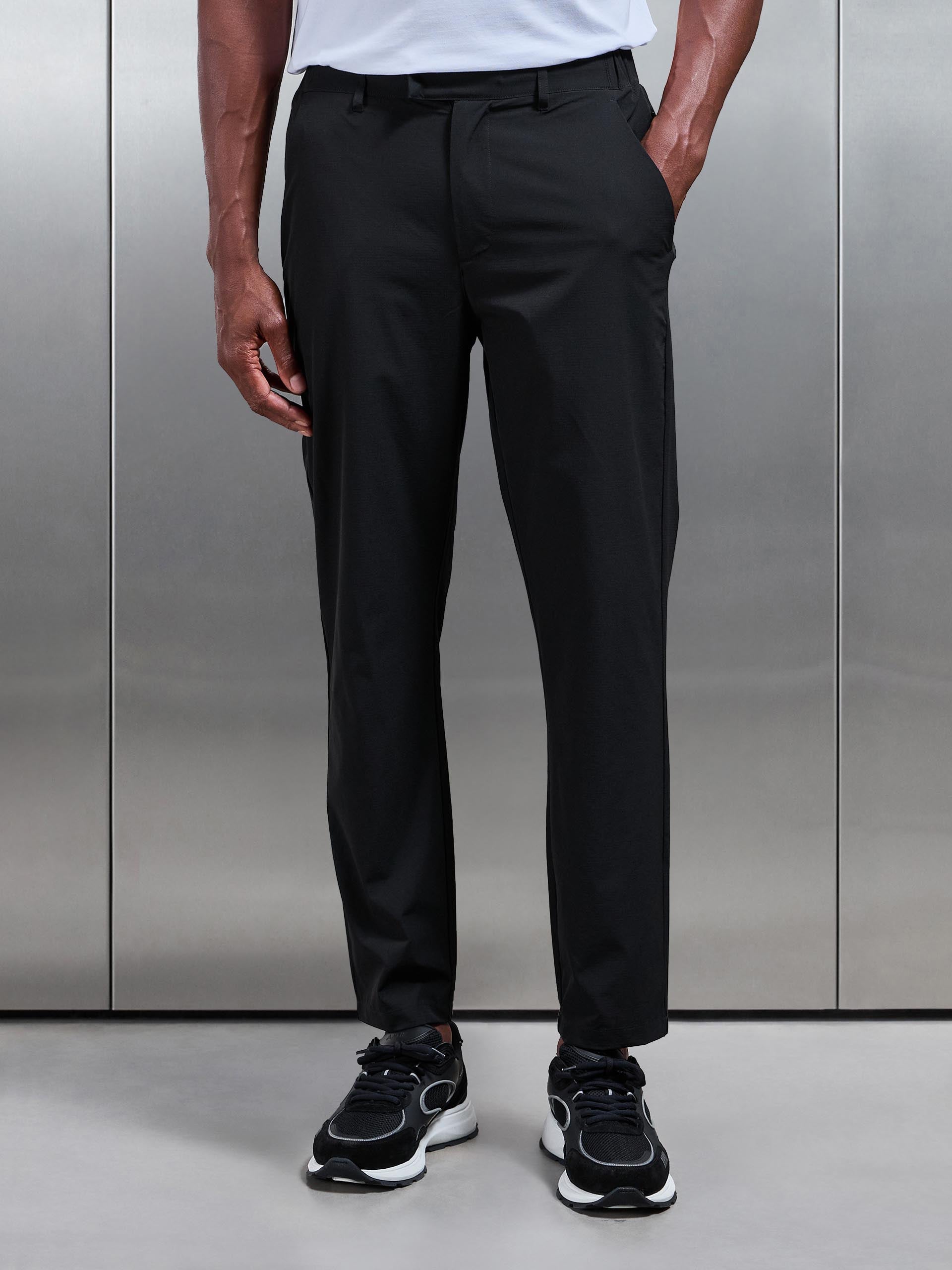 Technical Tailored Trouser in Black