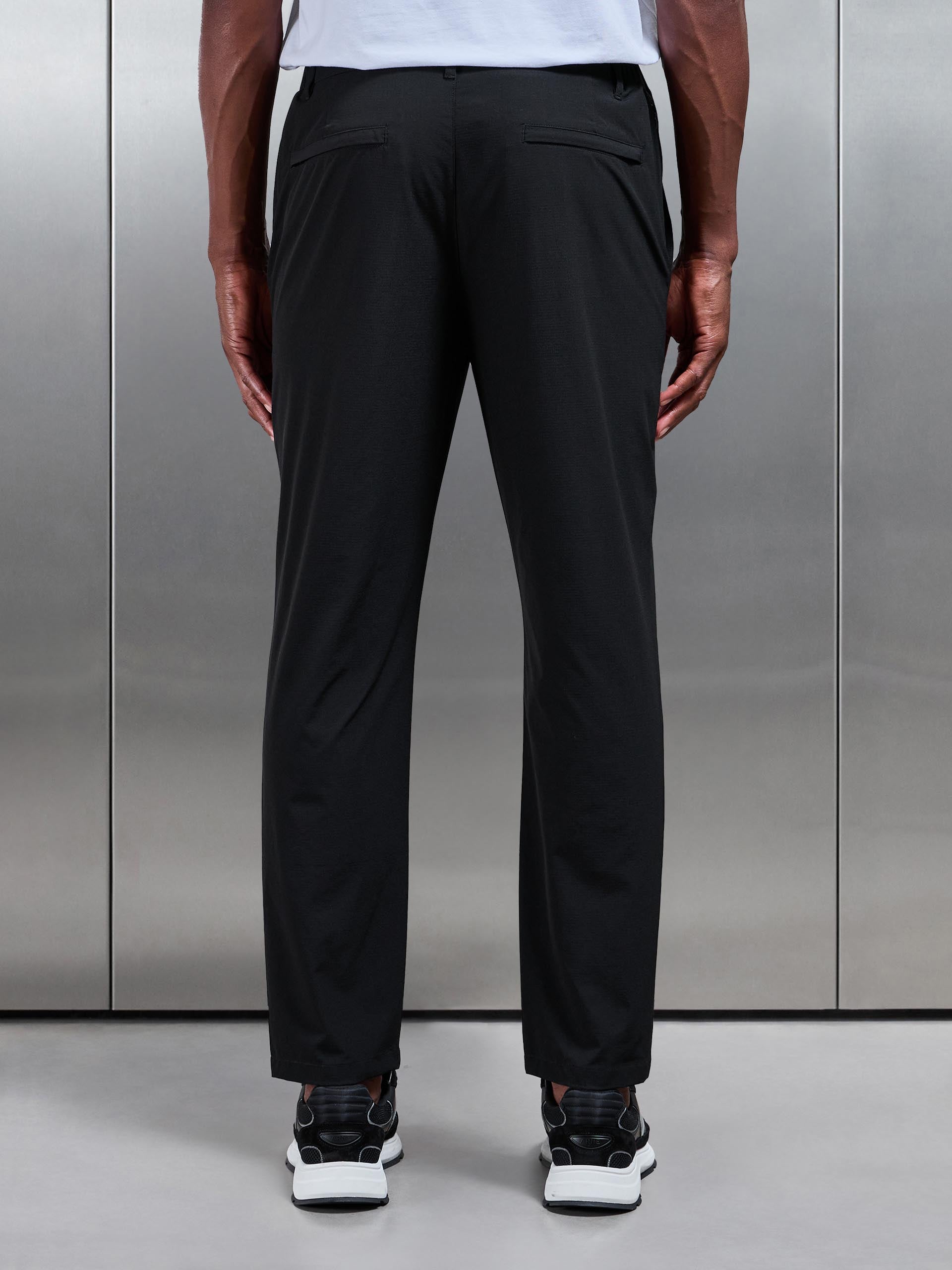 Technical Tailored Trouser in Black