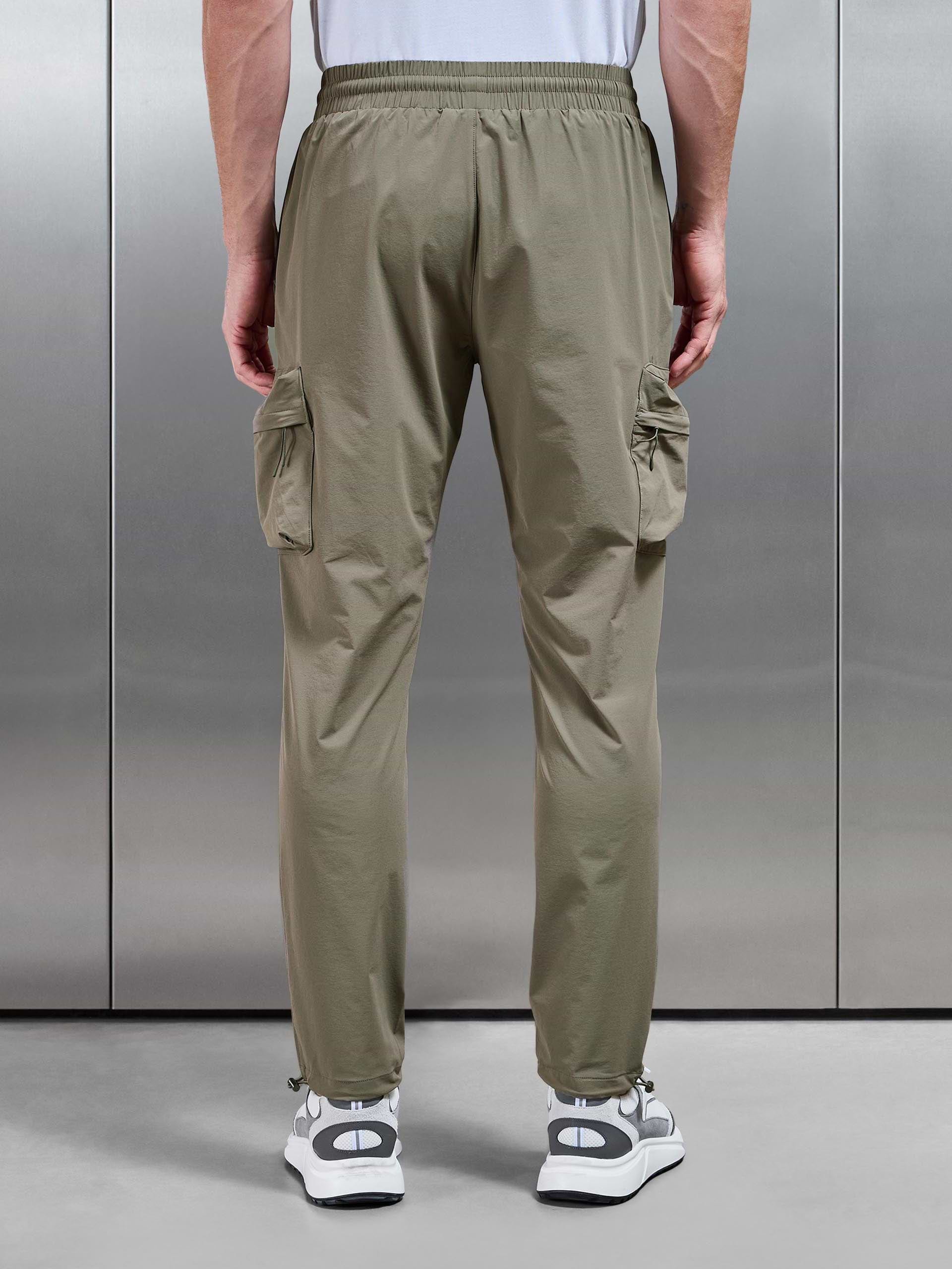 Technical 3D Cargo Pant in Olive