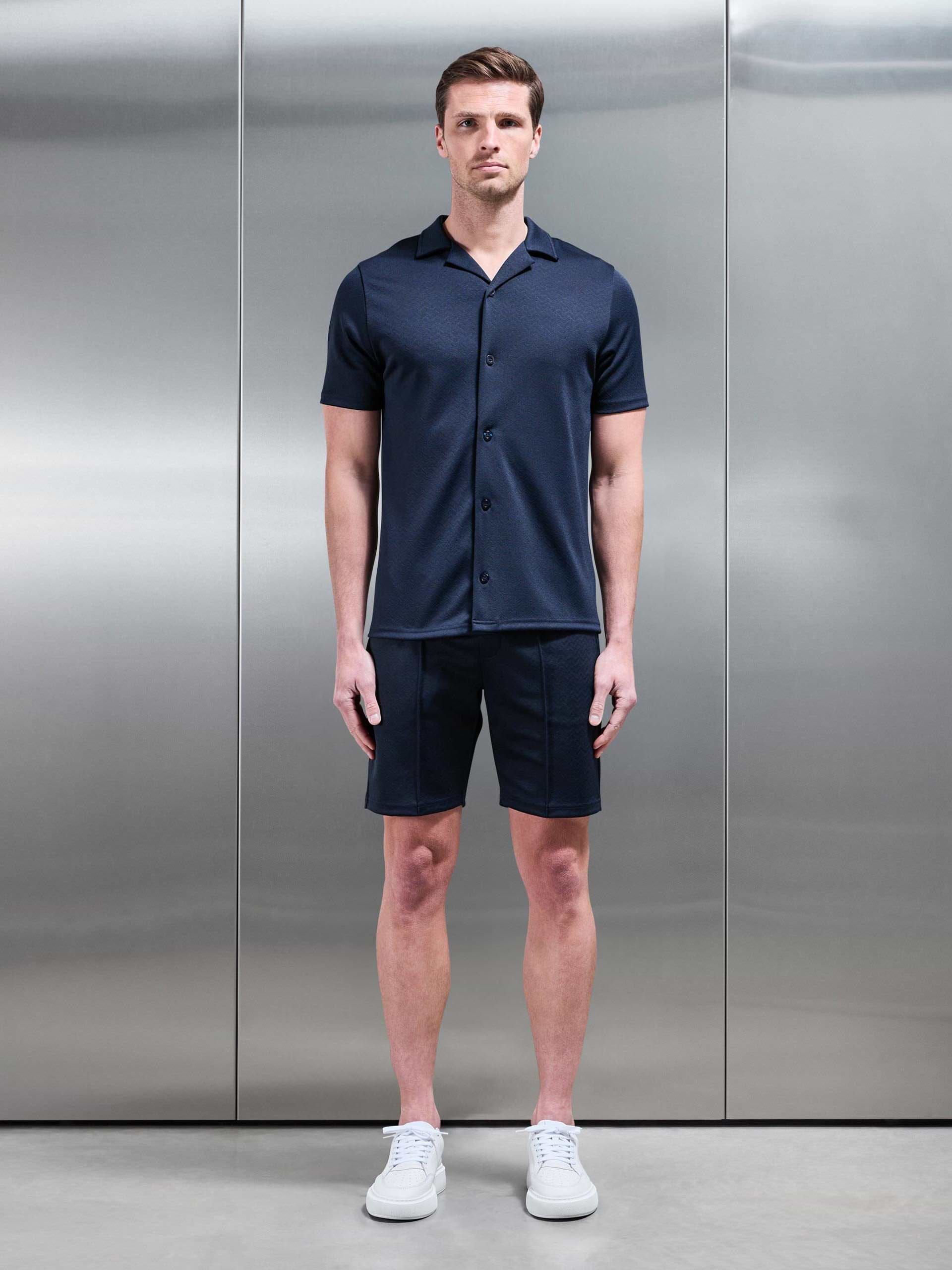 Textured Interlock Revere Collar Shirt in Navy