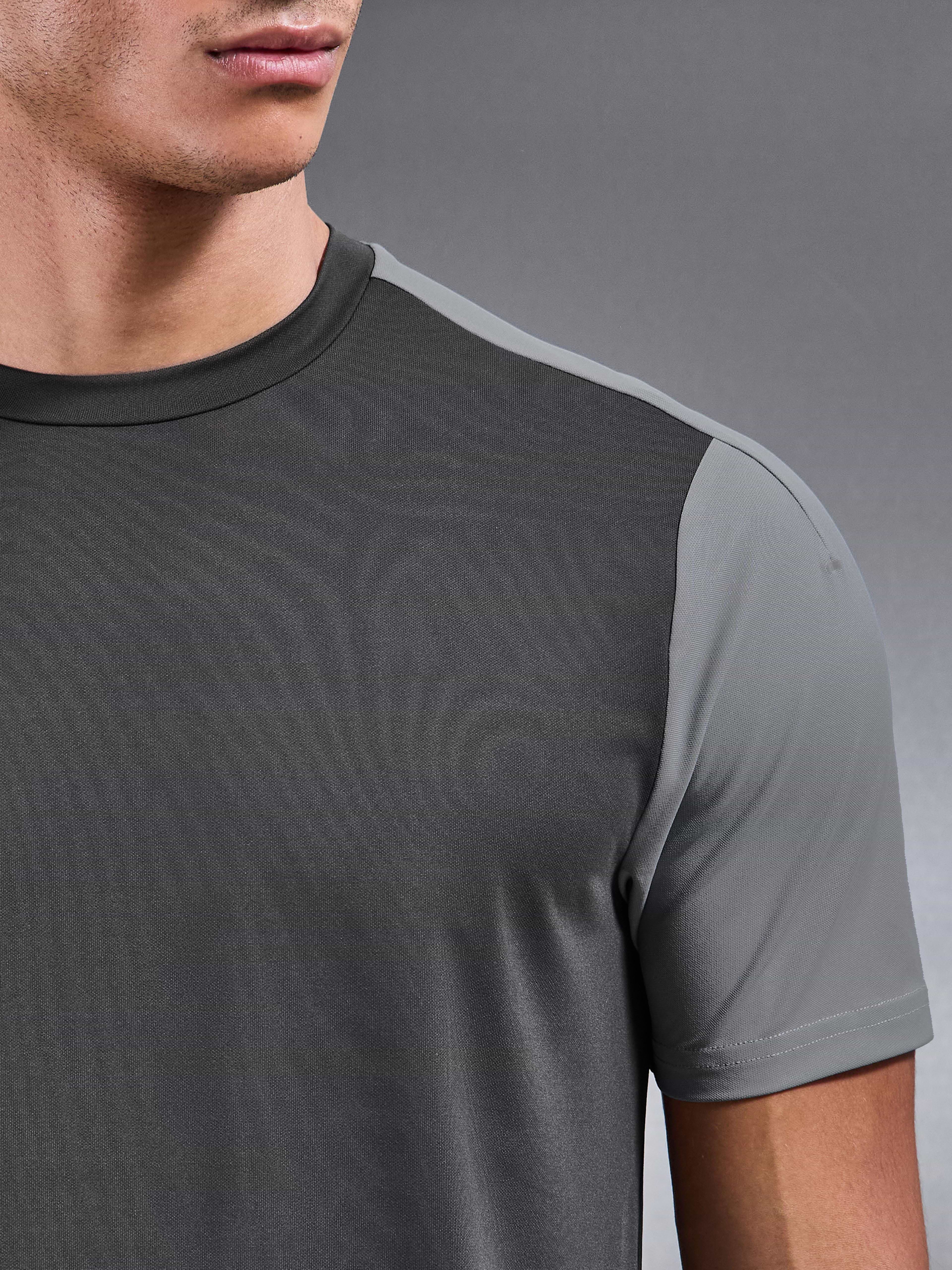Track Colour Block Active T-Shirt in Grey Mid Grey