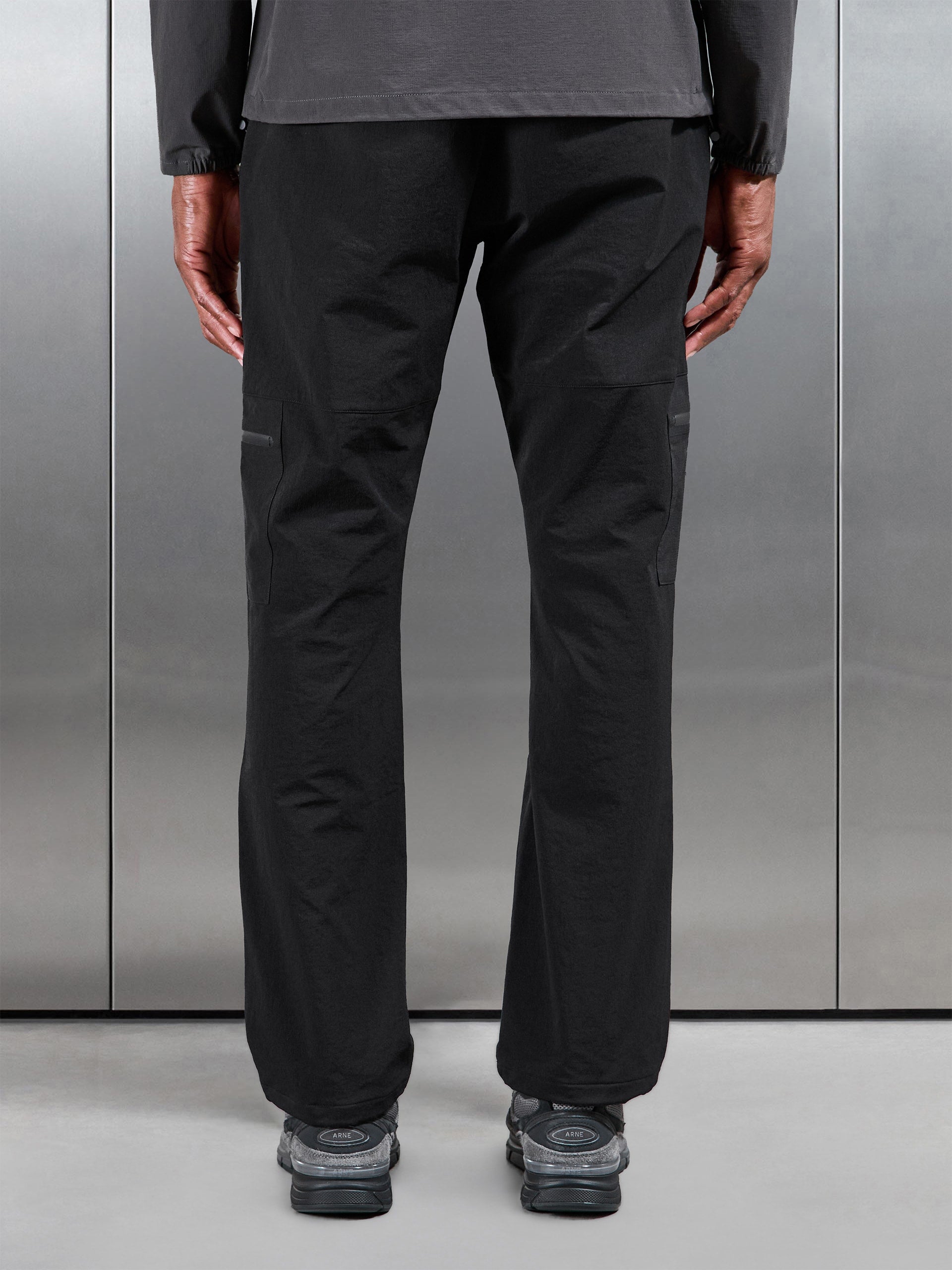 Trail Pant in Black