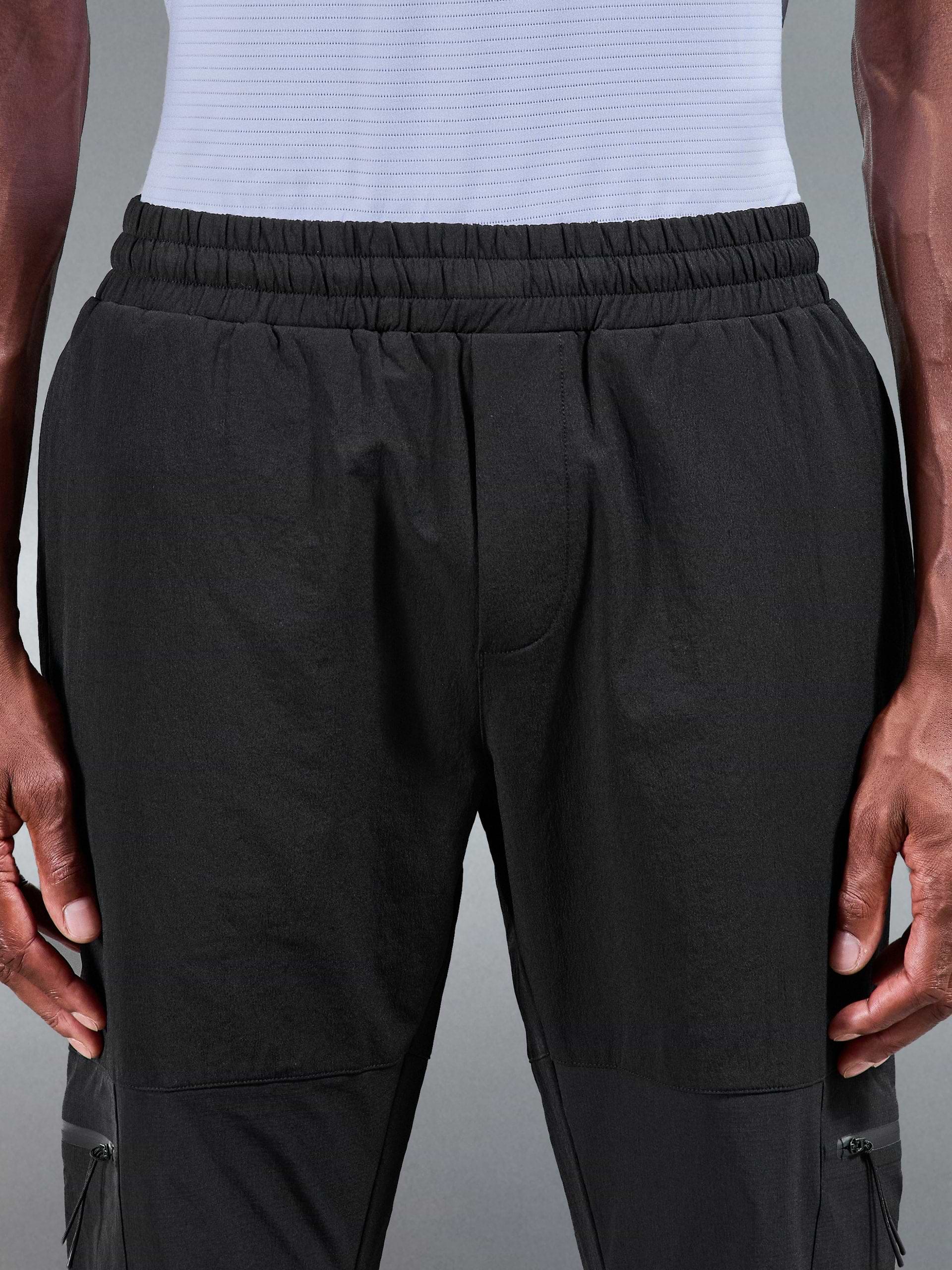Trail Pant in Black