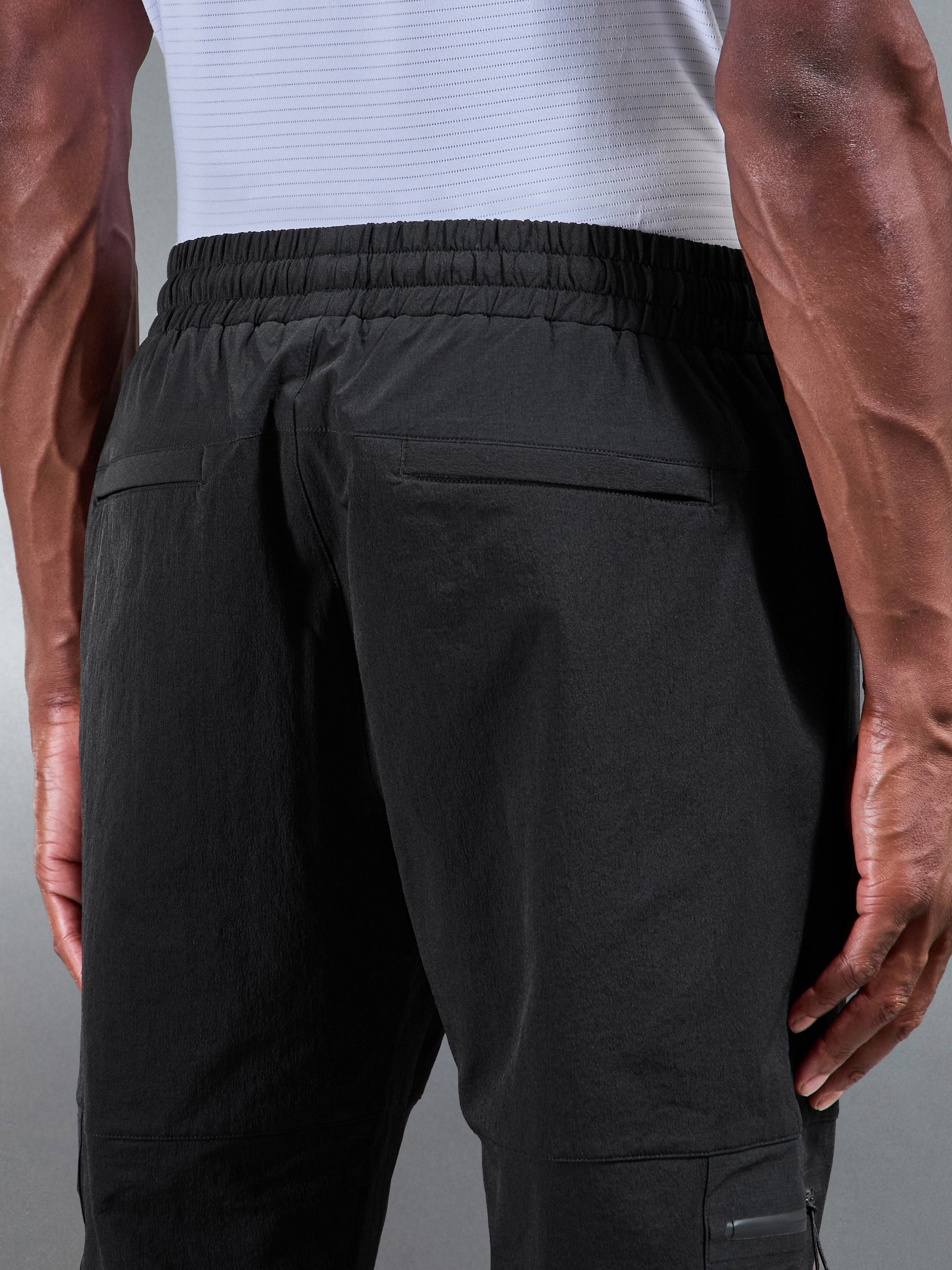 Trail Pant in Black