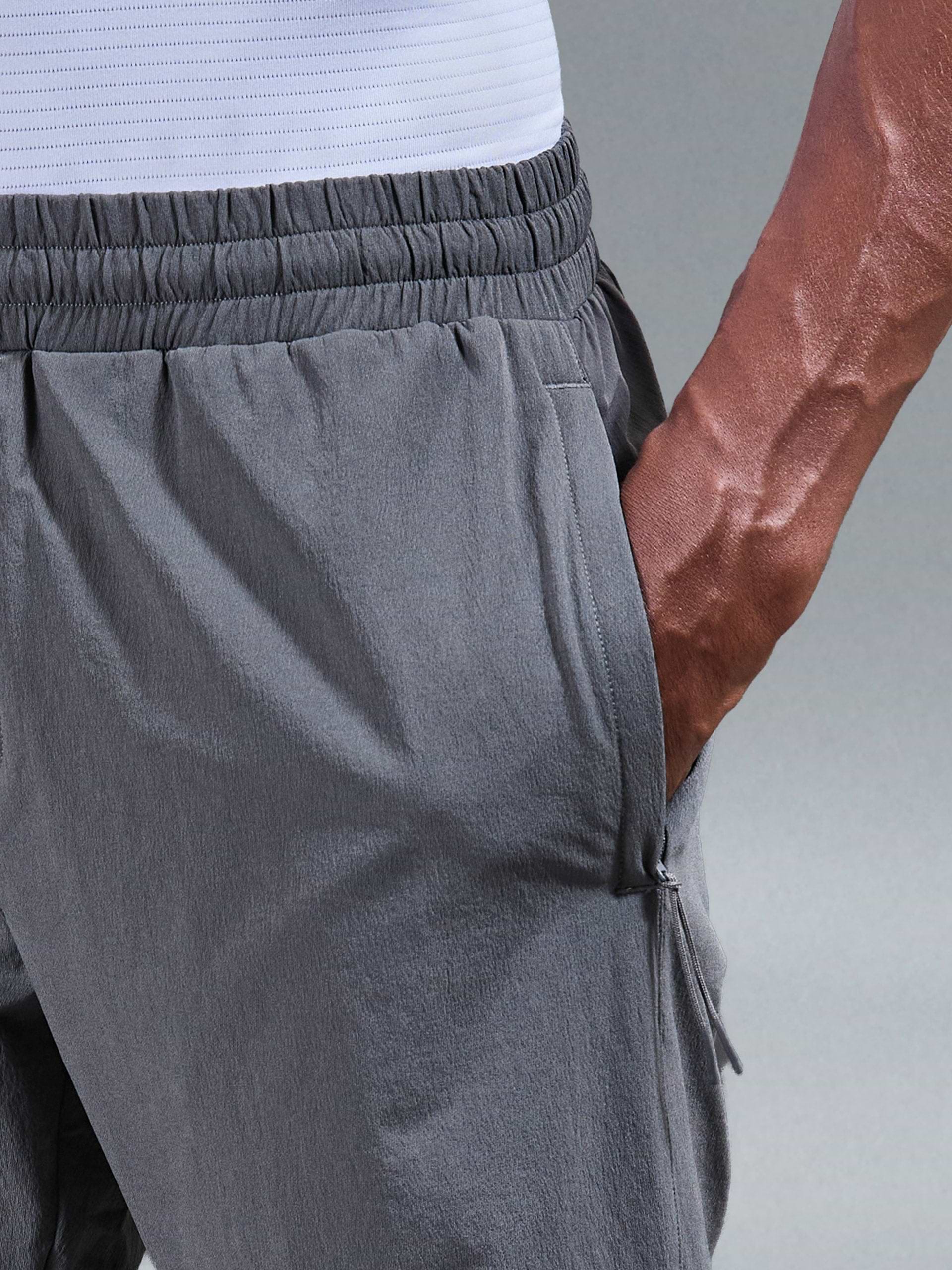 Trail Pant in Grey