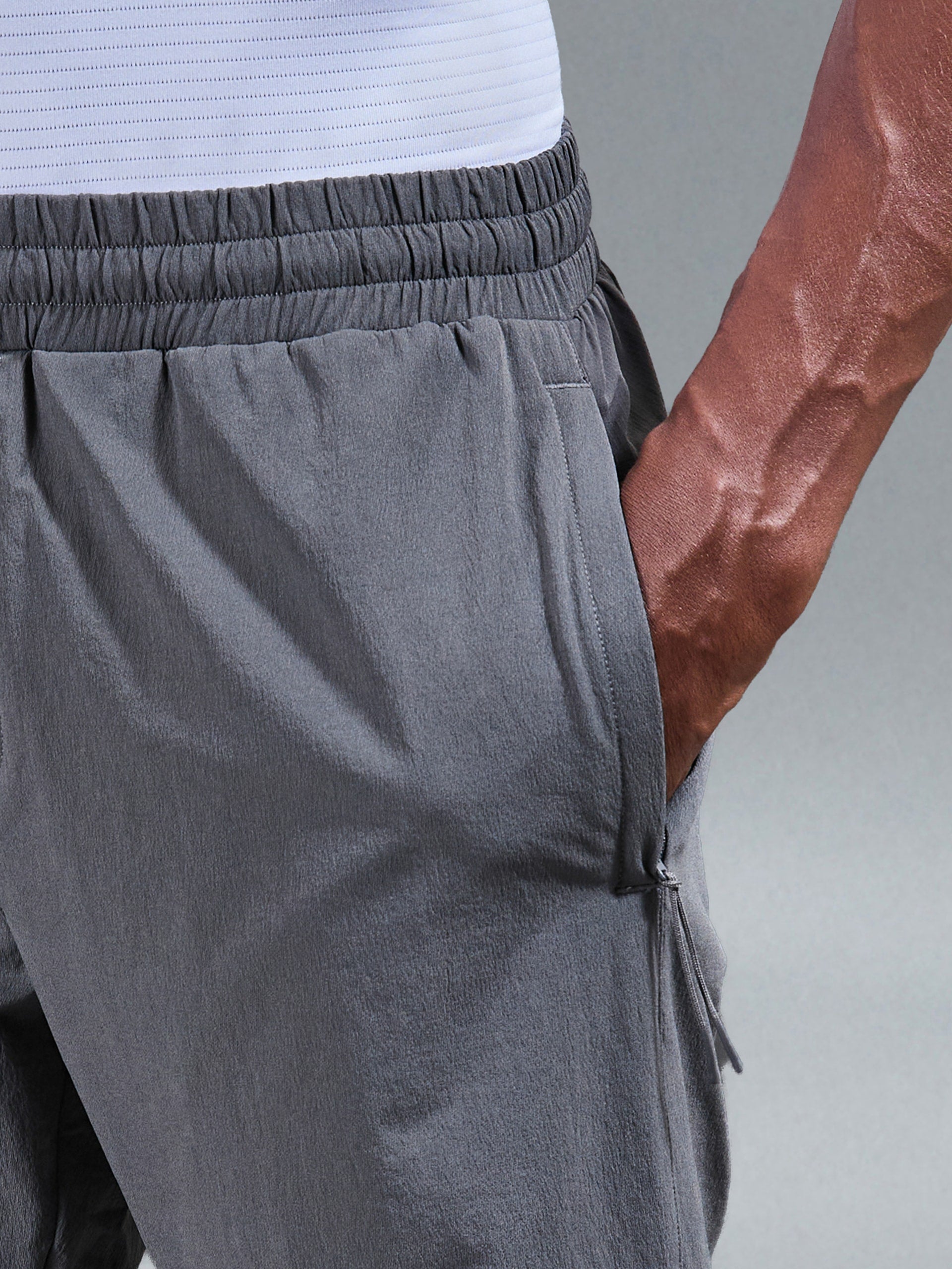 Trail Pant in Grey