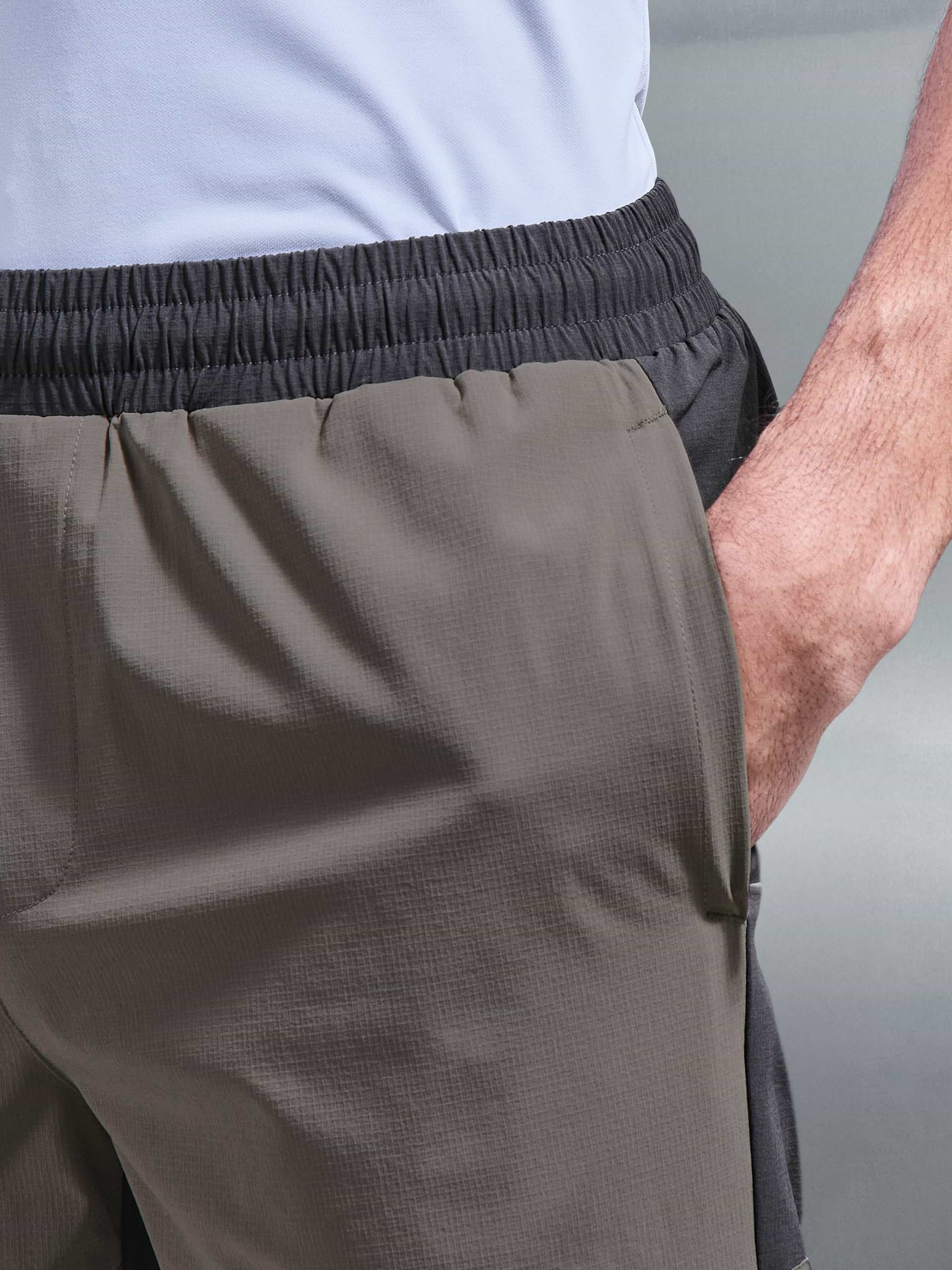 Trail Colour Block Cargo Pant in Grey