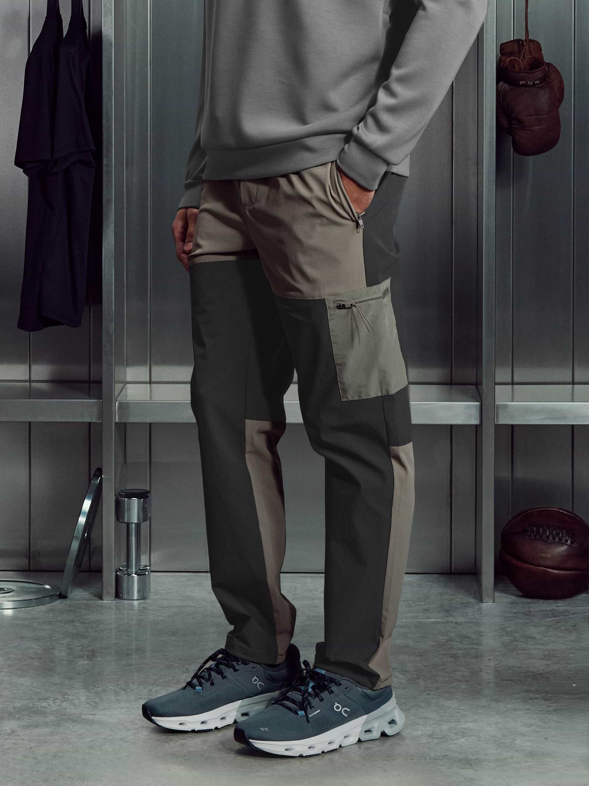 Trail Colour Block Cargo Pant in Grey