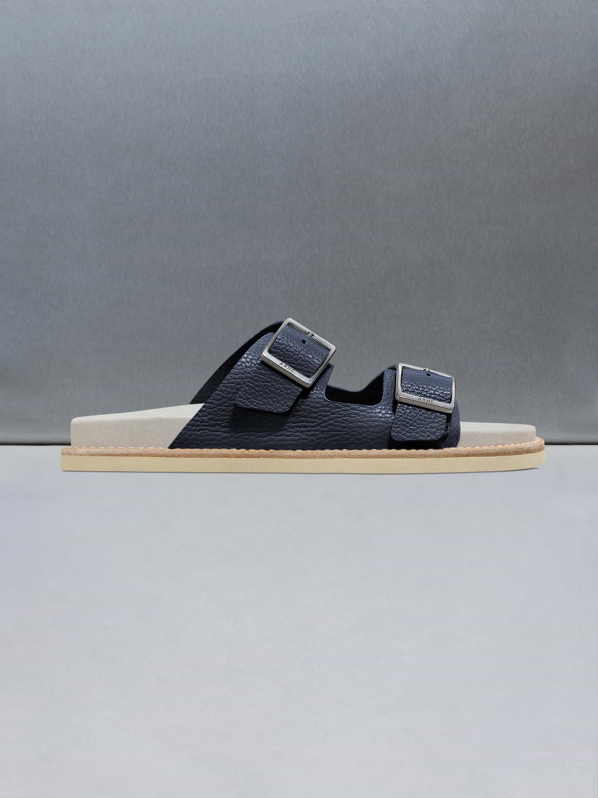 Tumbled Leather Sandal in Navy