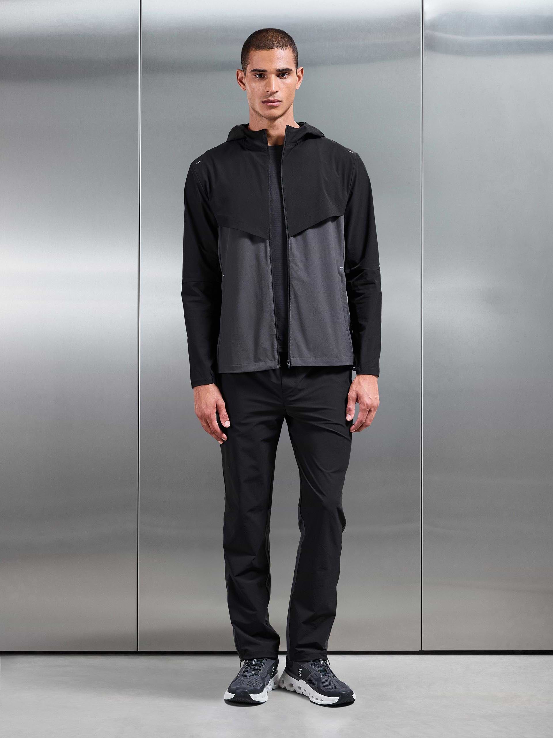 Utility Trail Windbreaker in Black
