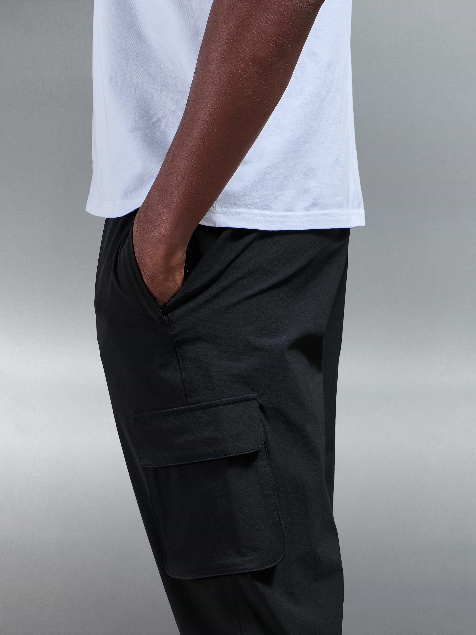 Utility Cargo Pant in Black