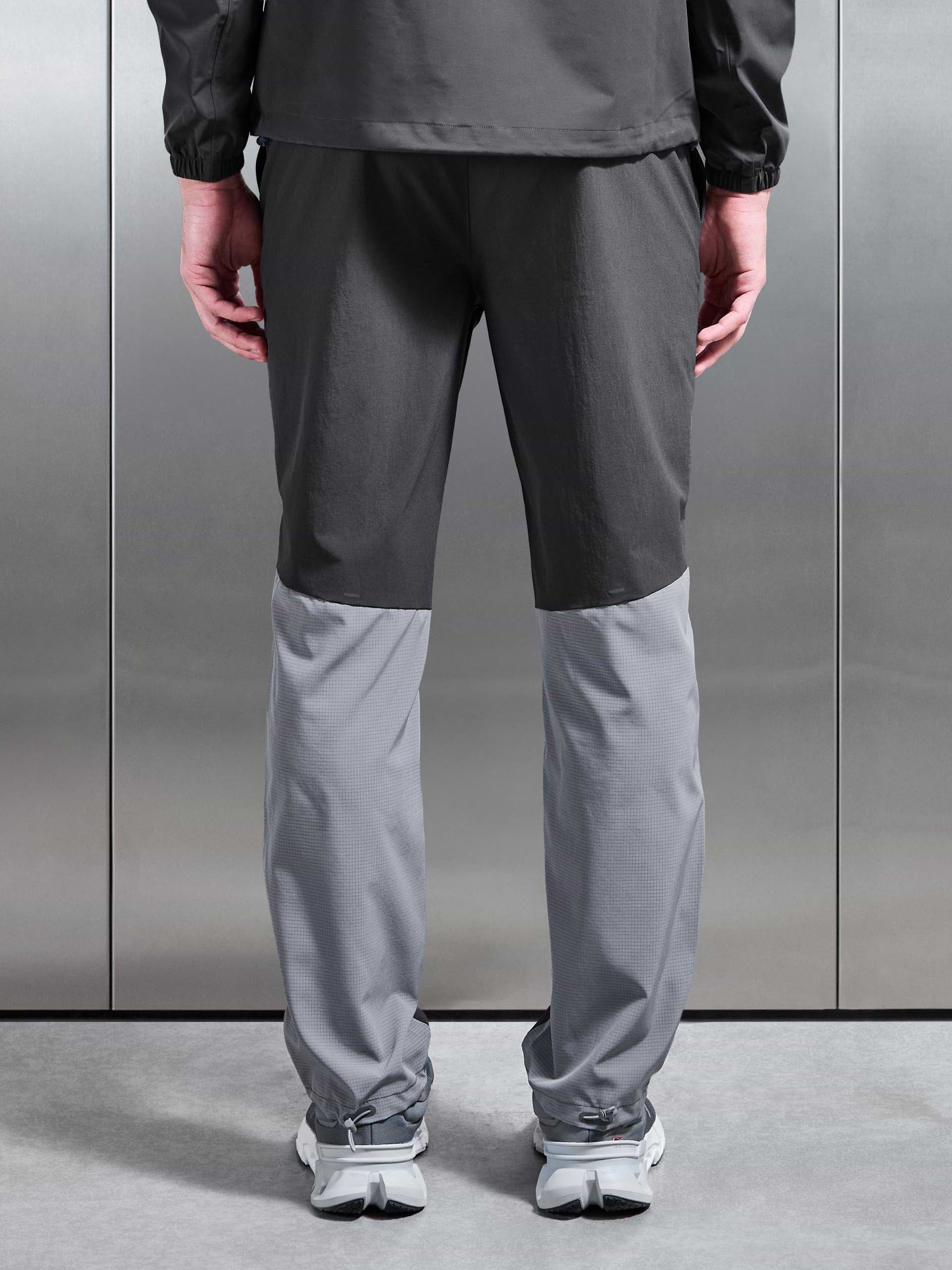 Utility Trail Trackpant in Grey