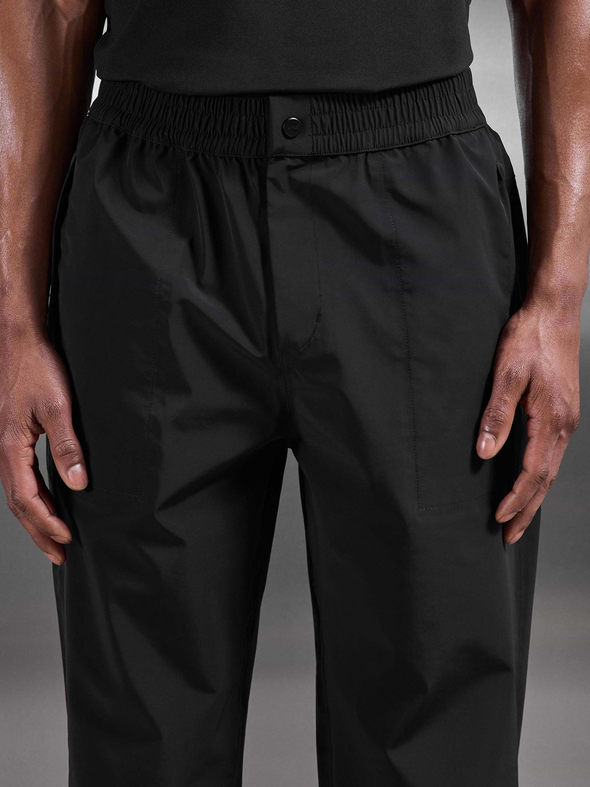 Waterproof Golf Pant in Black
