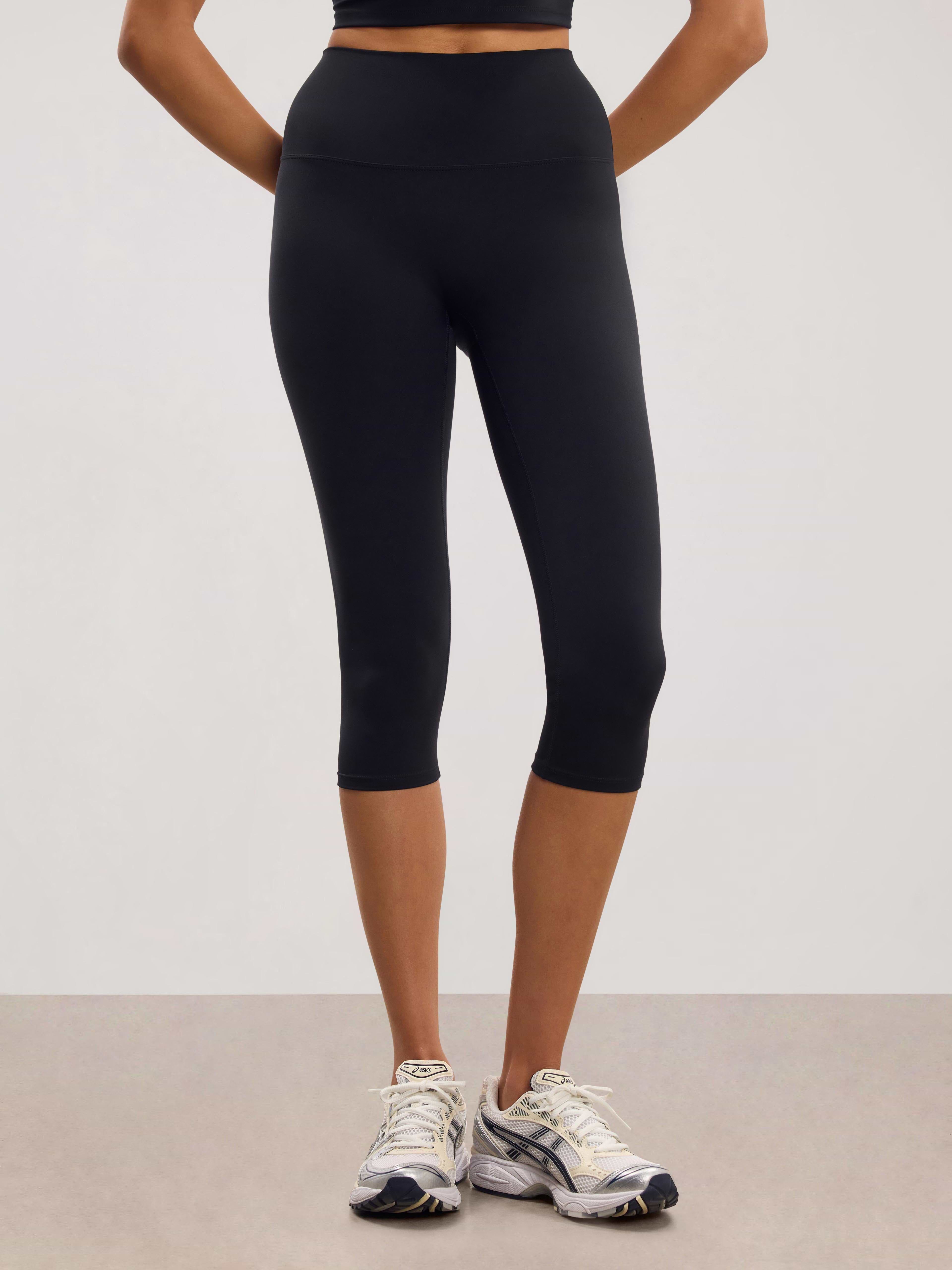 Womens Active Capri Legging in Black