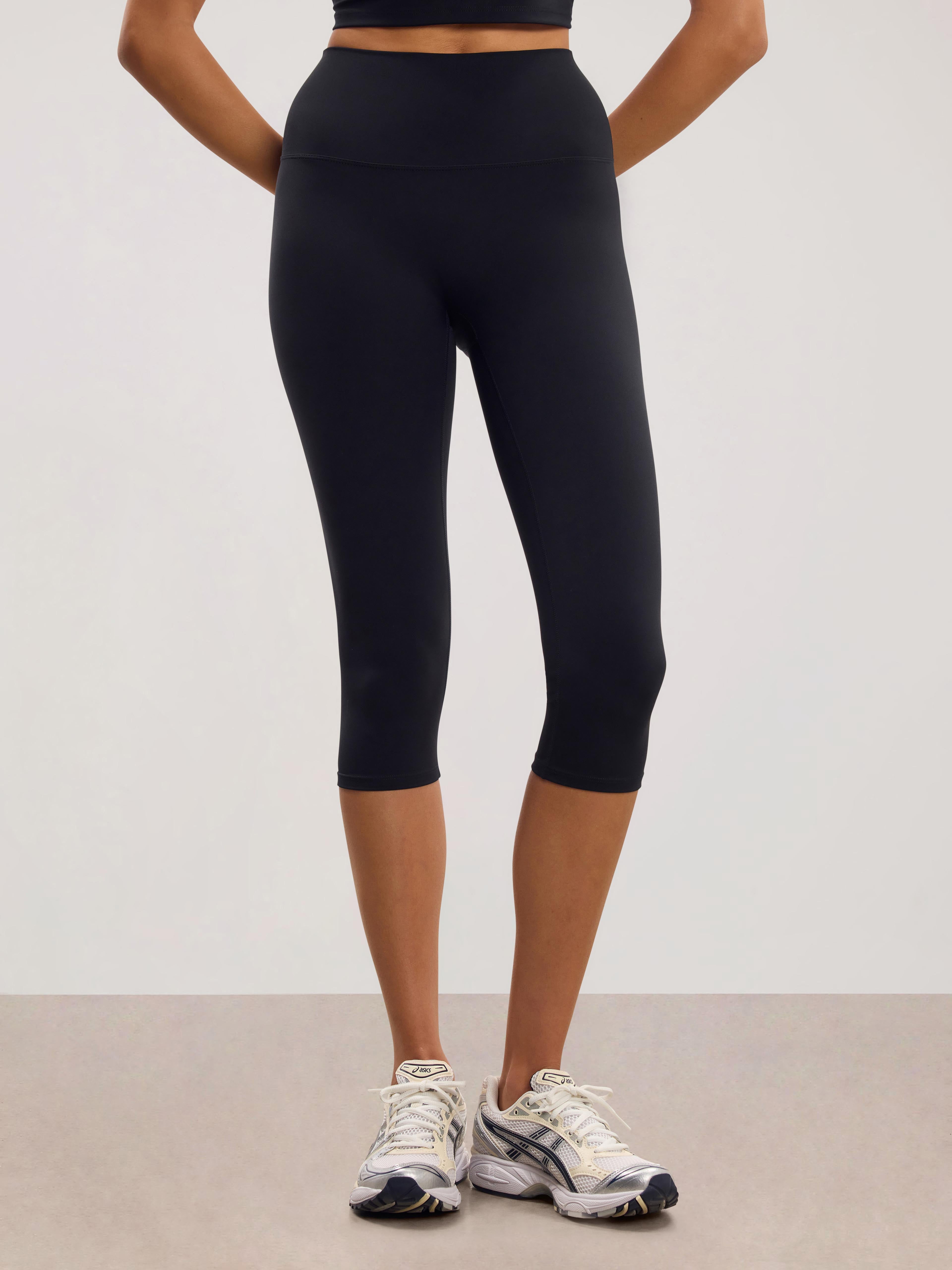 Womens Active Capri Legging in Black
