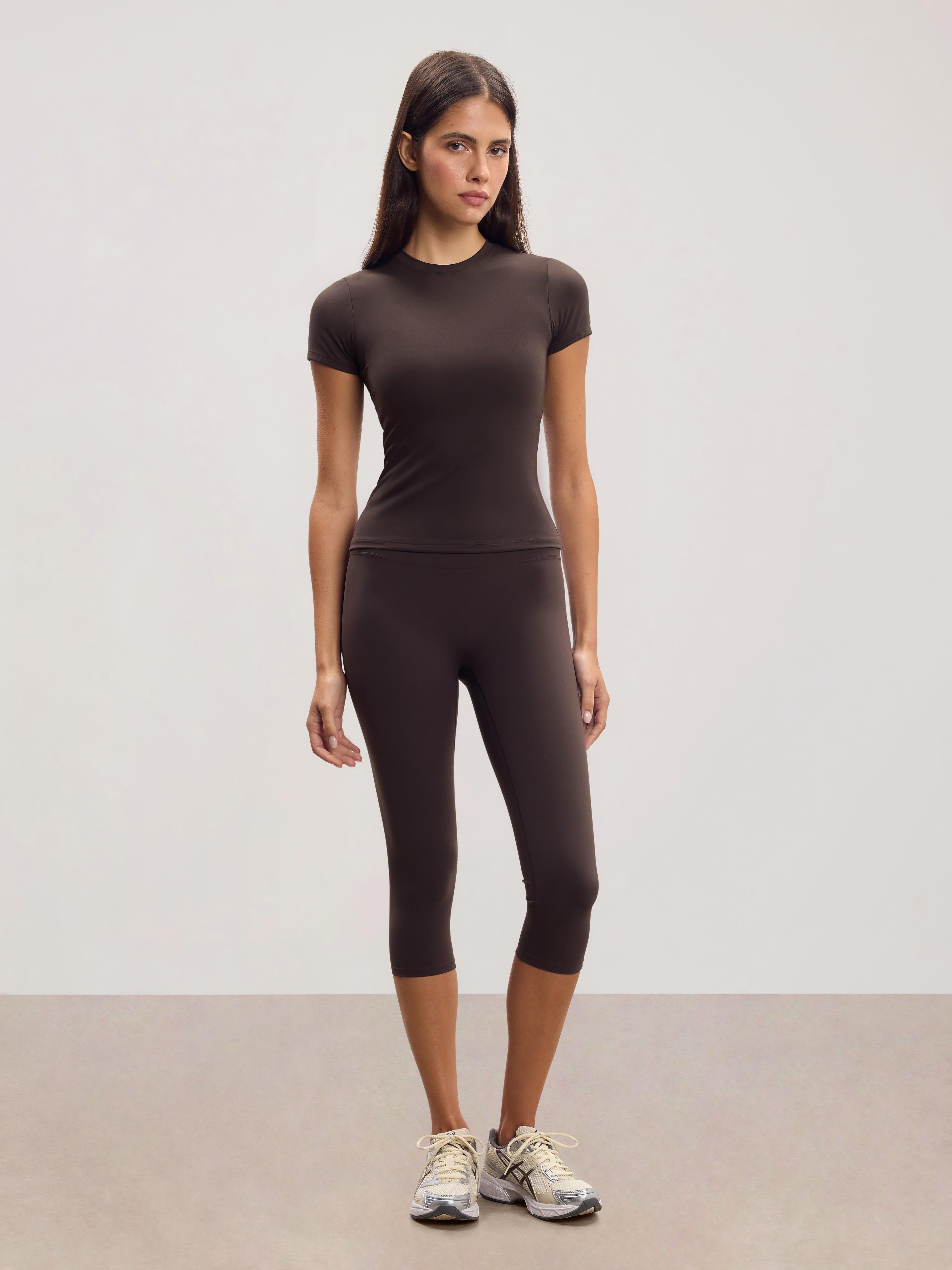 Womens Active Capri Legging in Brown