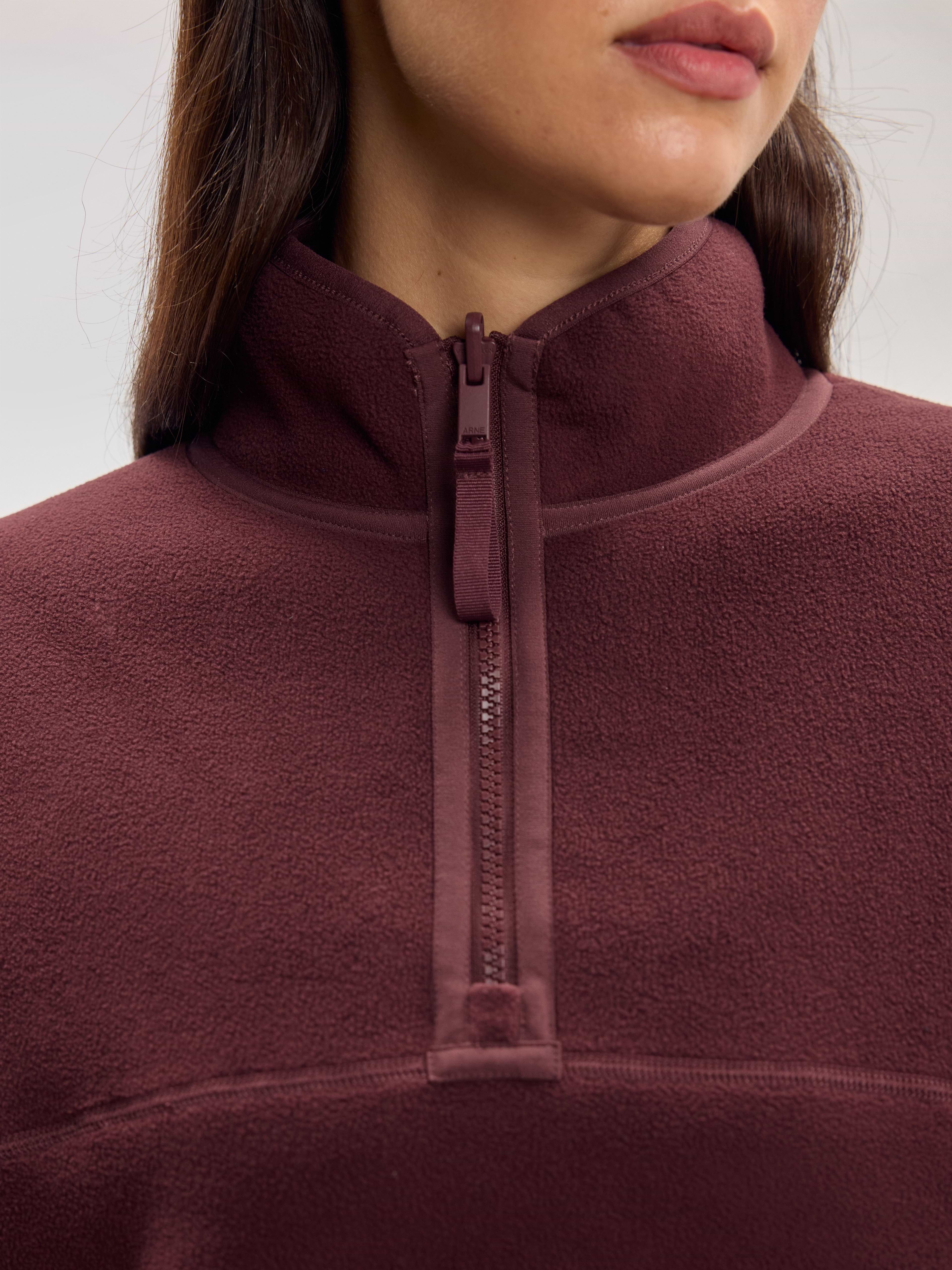Womens Reversible Sherpa Fleece Half Zip in Burgundy