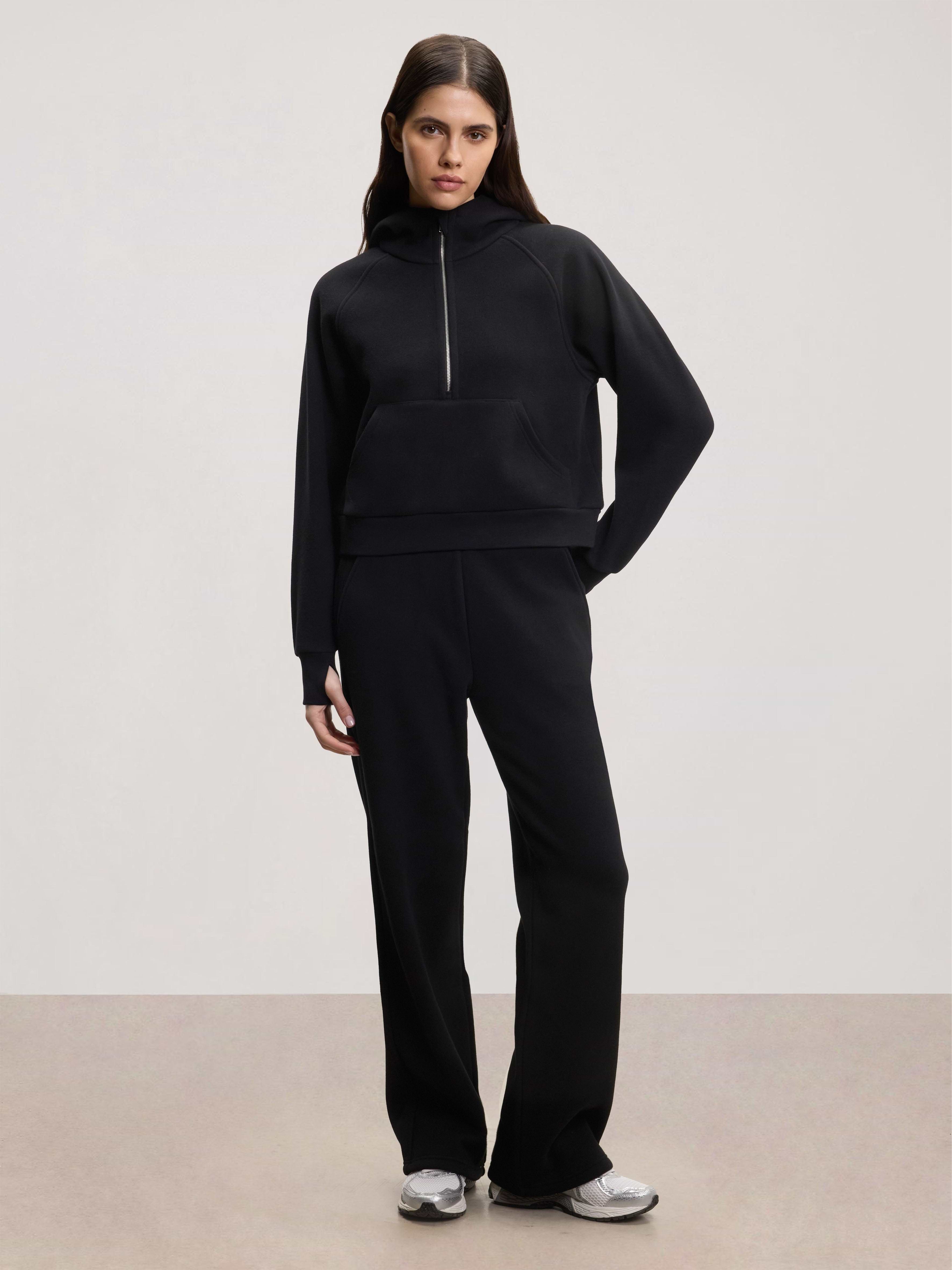 Womens Cosy Fleece Straight Leg Jogger in Black