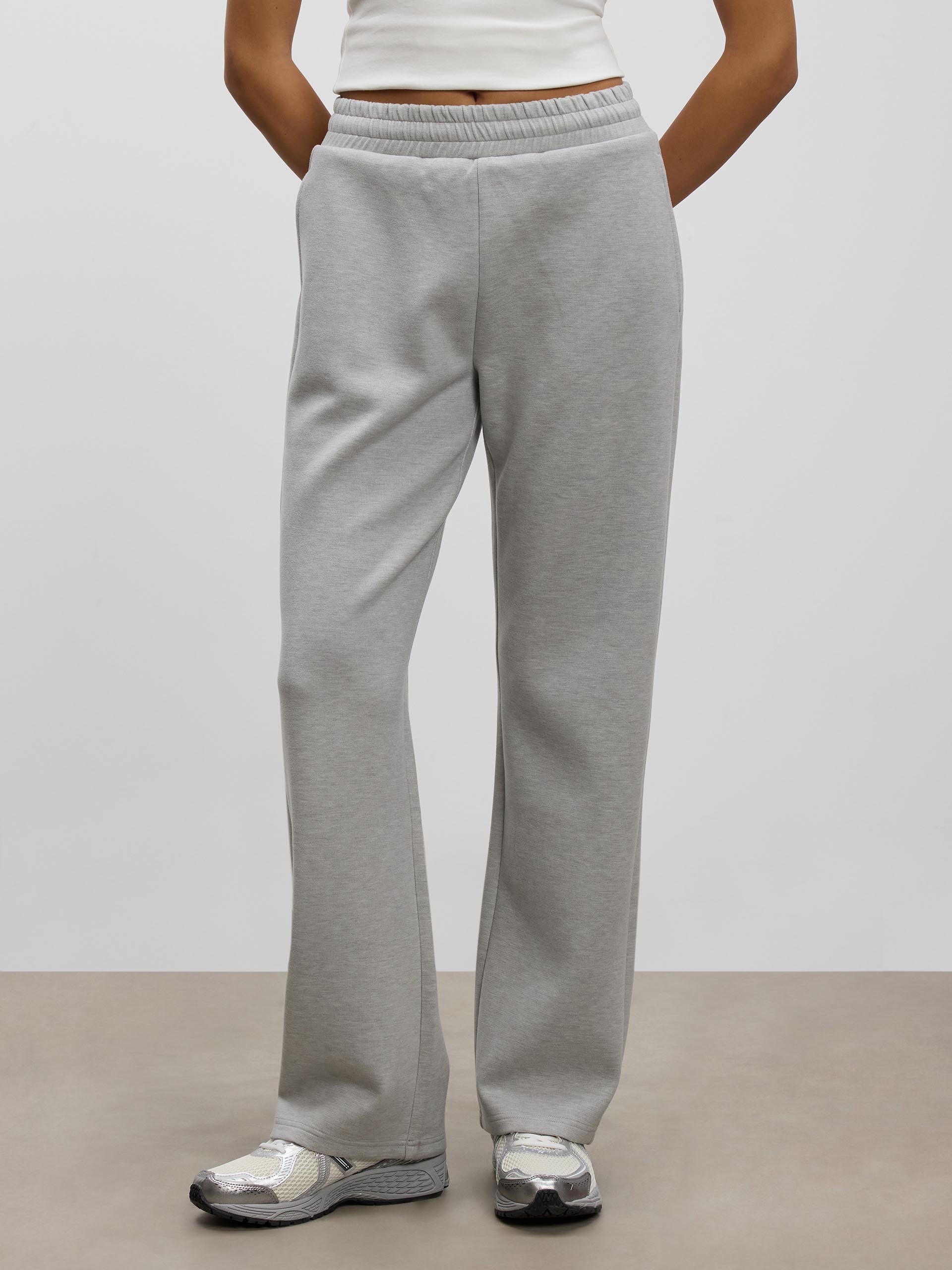 Womens Knitted Straight Leg Jogger in Marl Grey