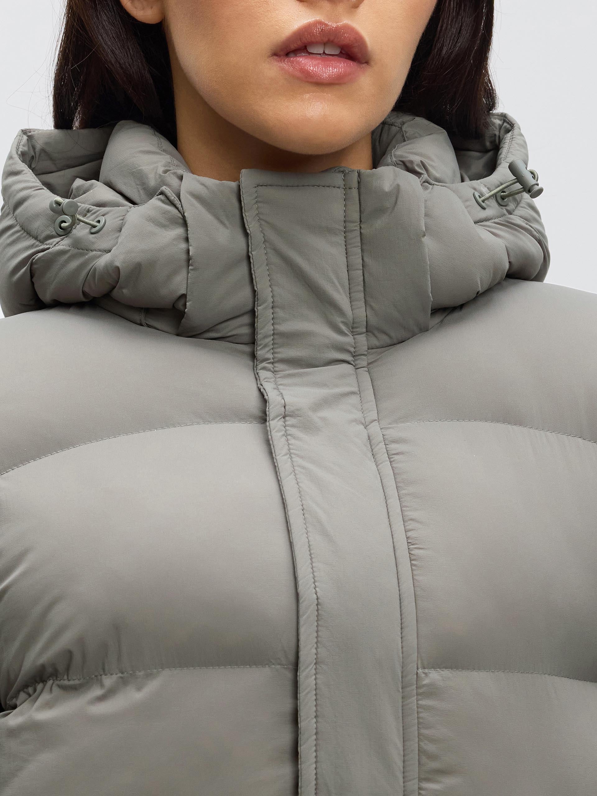 Womens Mid Length Puffer Jacket in Sage