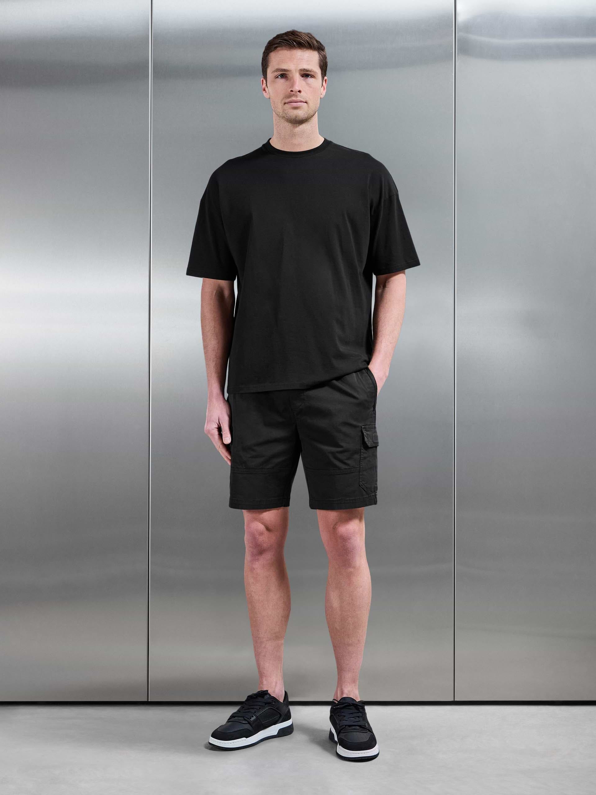 Worker Cargo Short in Black