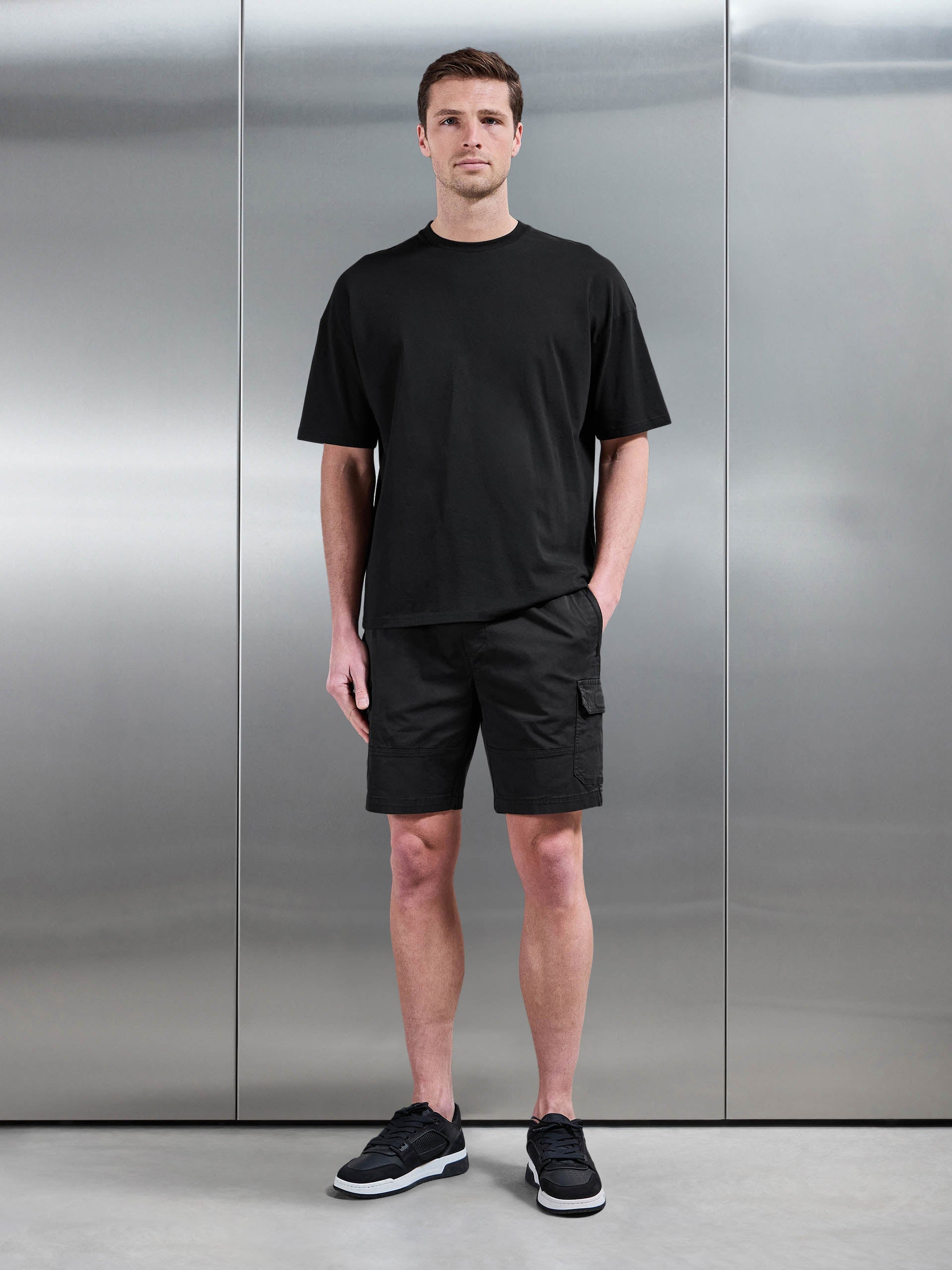 Worker Cargo Short in Black