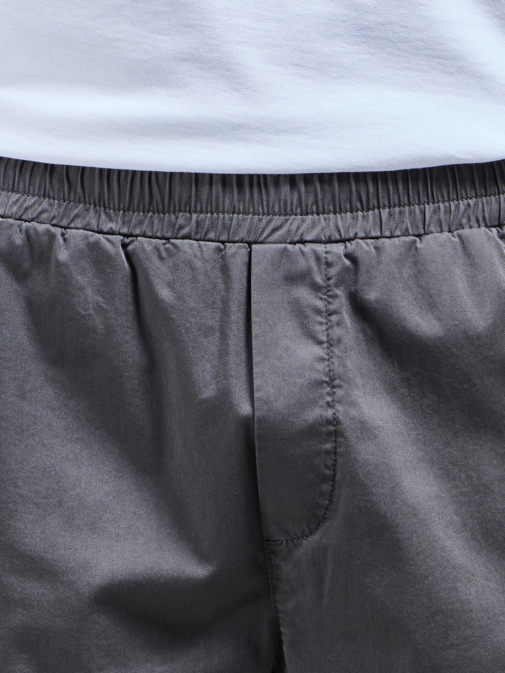 Worker Cotton Cargo Short in Grey