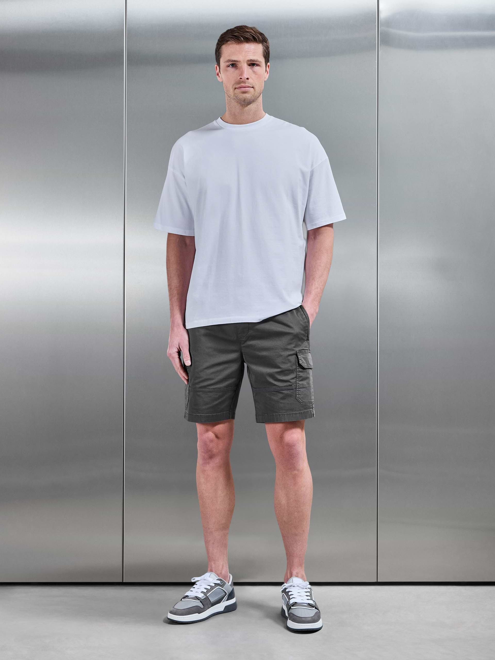 Worker Cargo Short in Grey