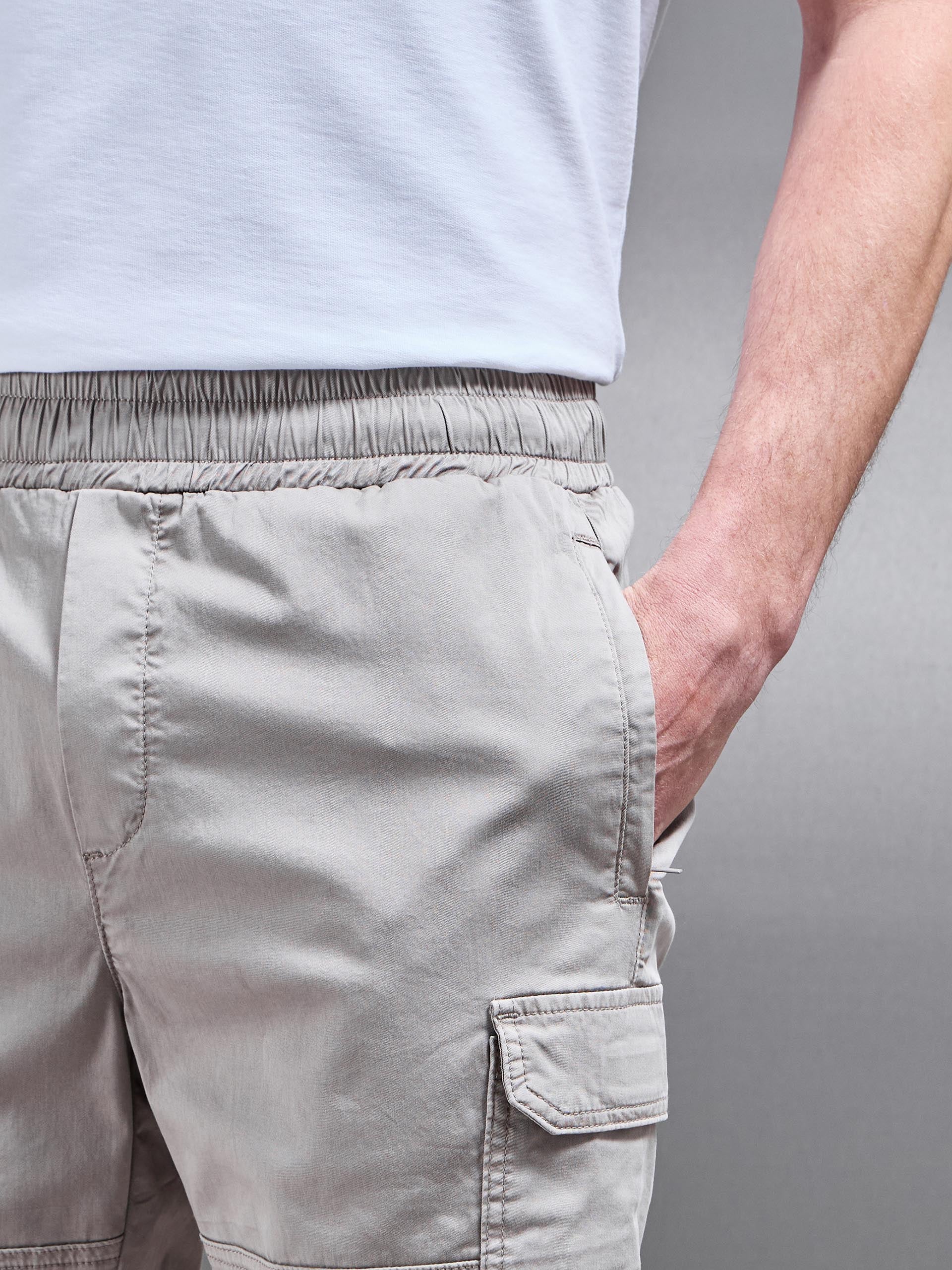Worker Cotton Cargo Short in Stone