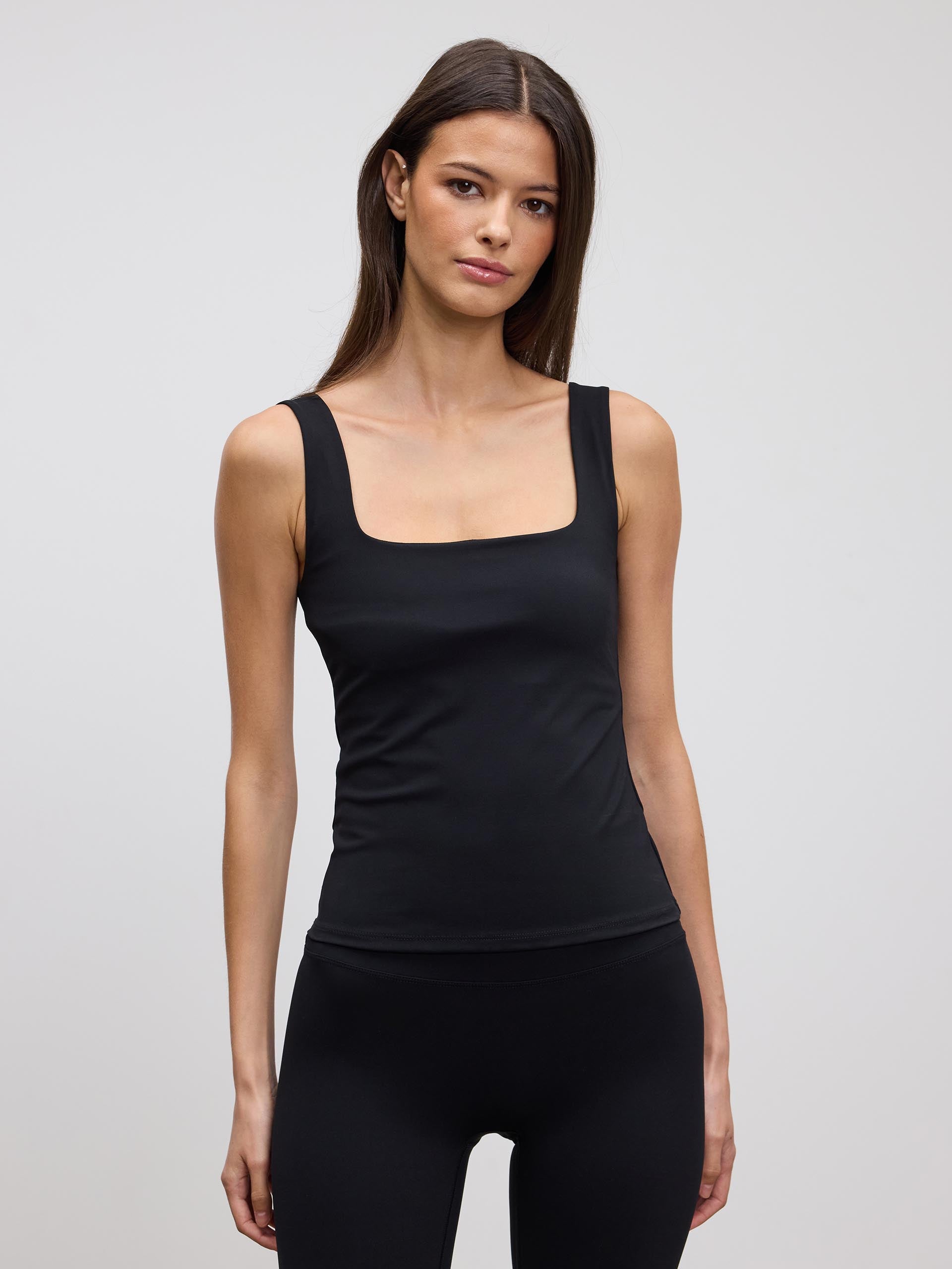 Womens Active Vest in Black
