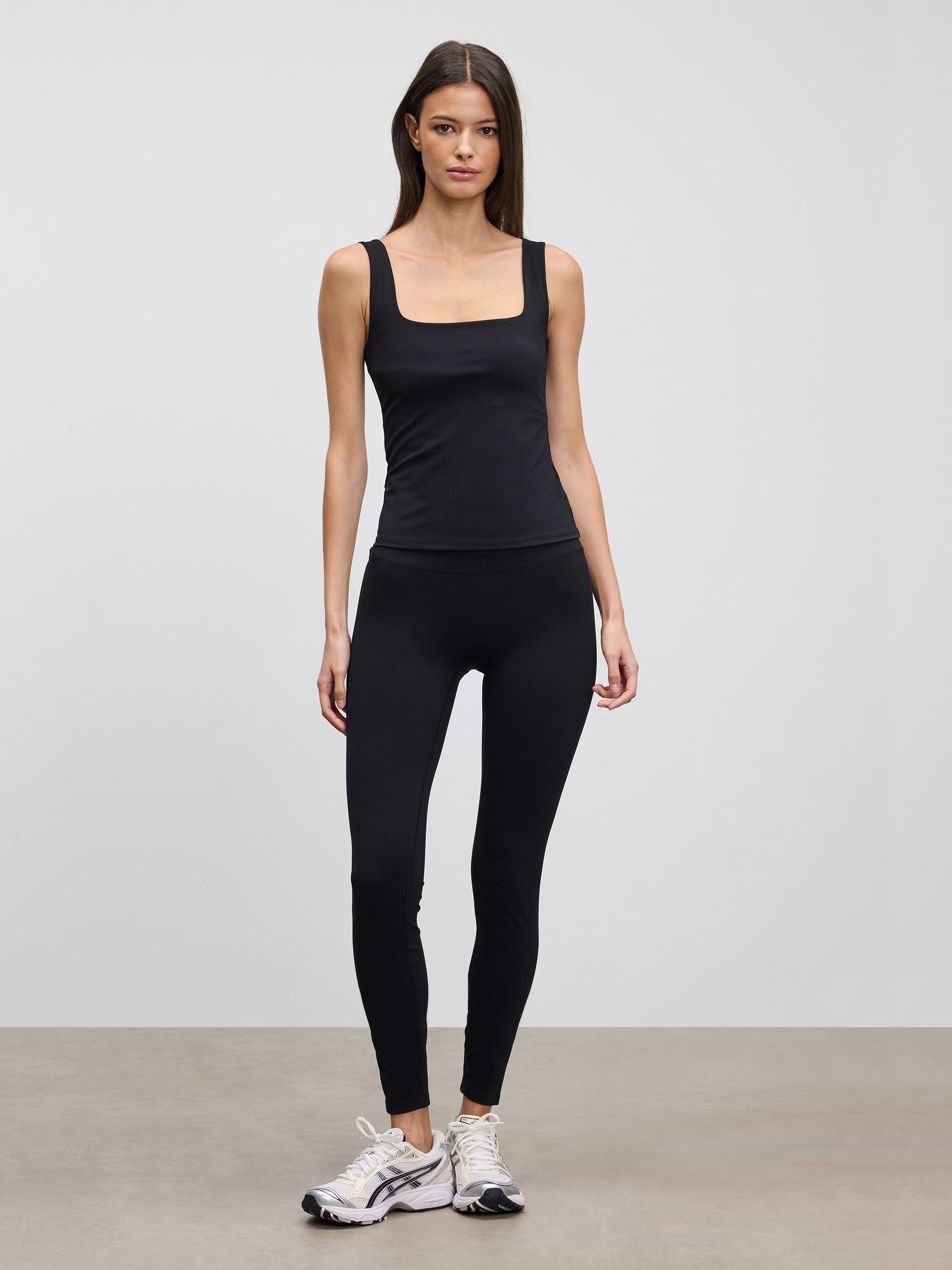 Womens Active Vest in Black