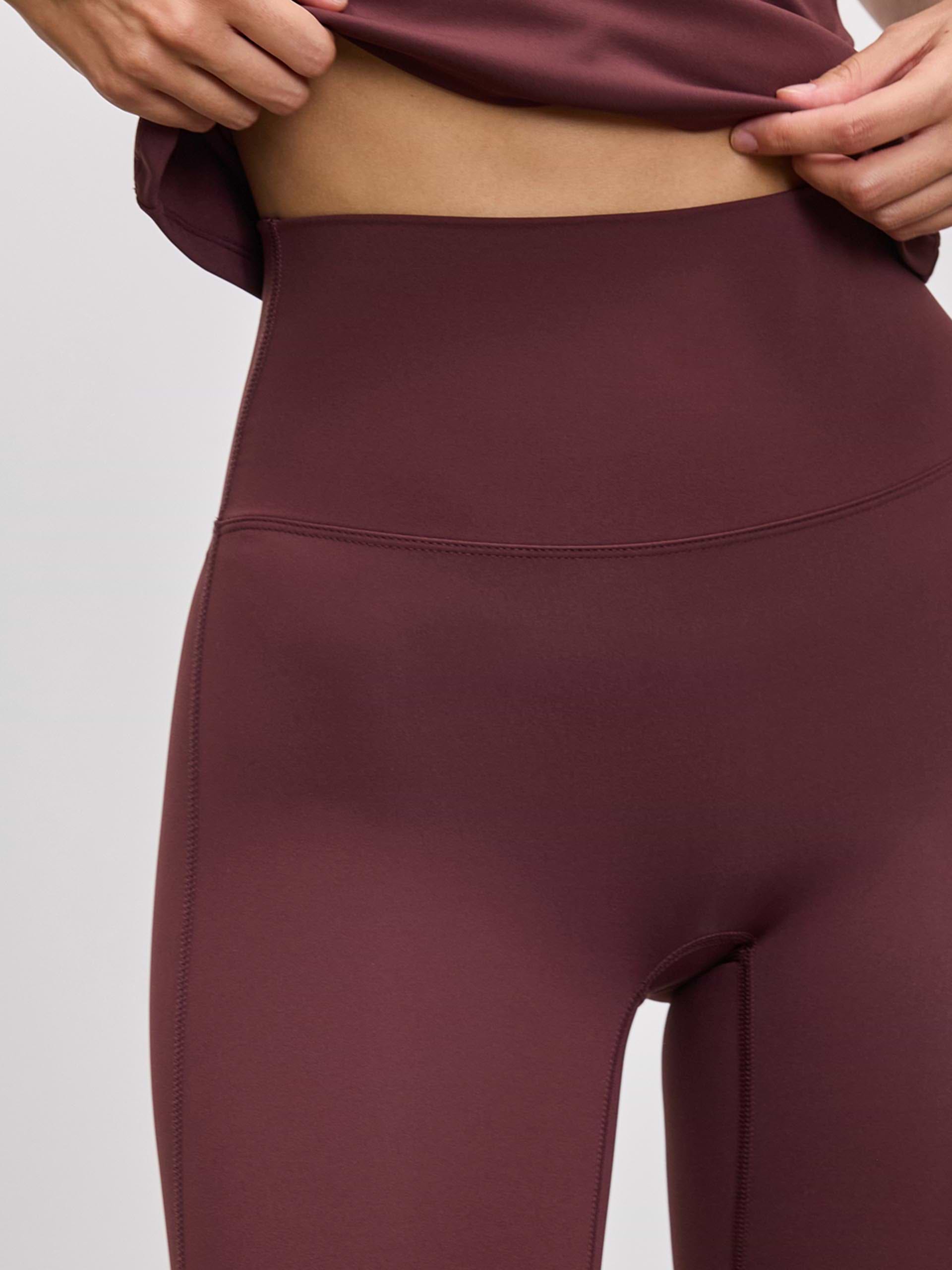 Womens Active Flared Legging in Burgundy