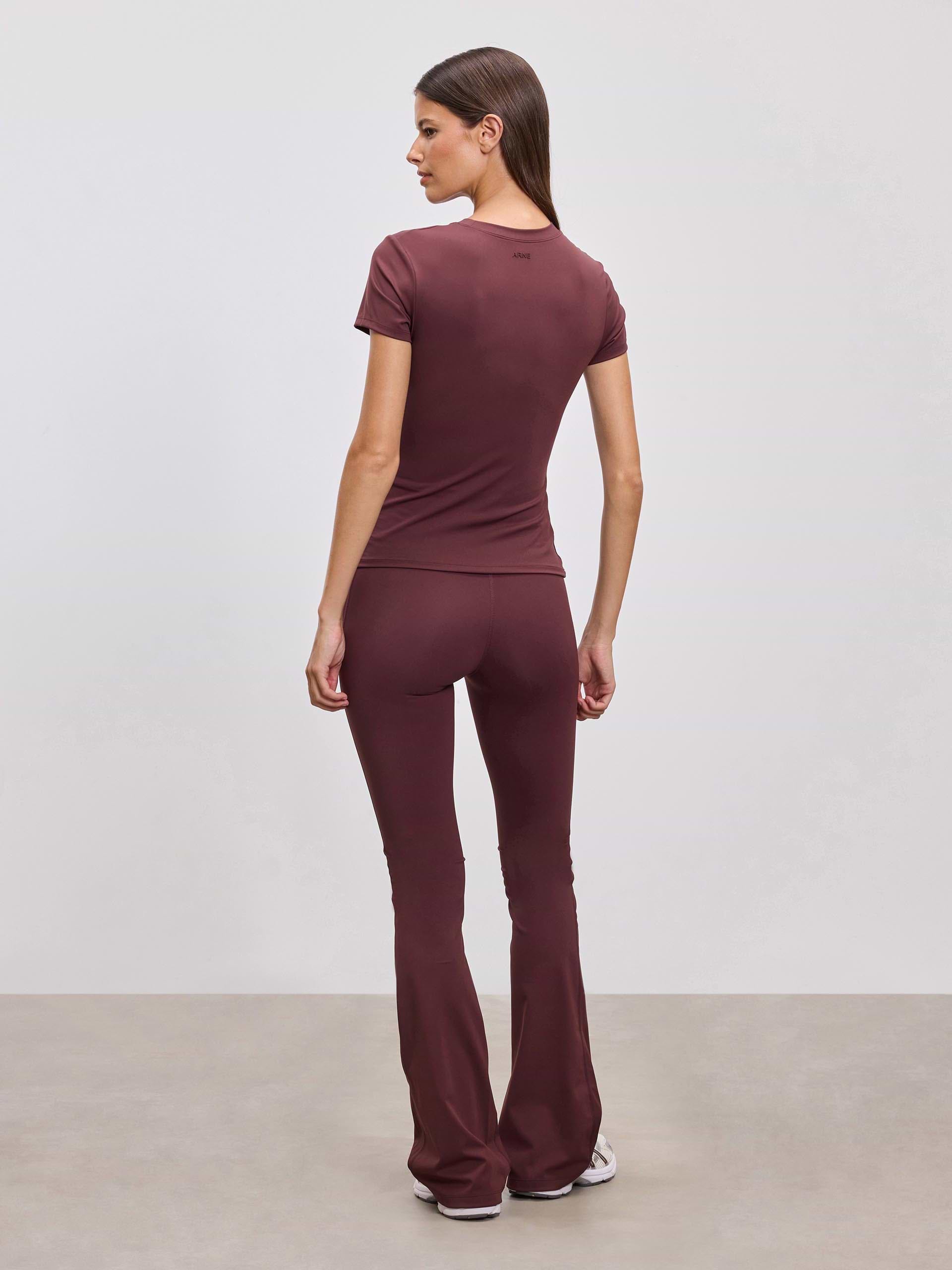 Womens Active Flared Legging in Burgundy