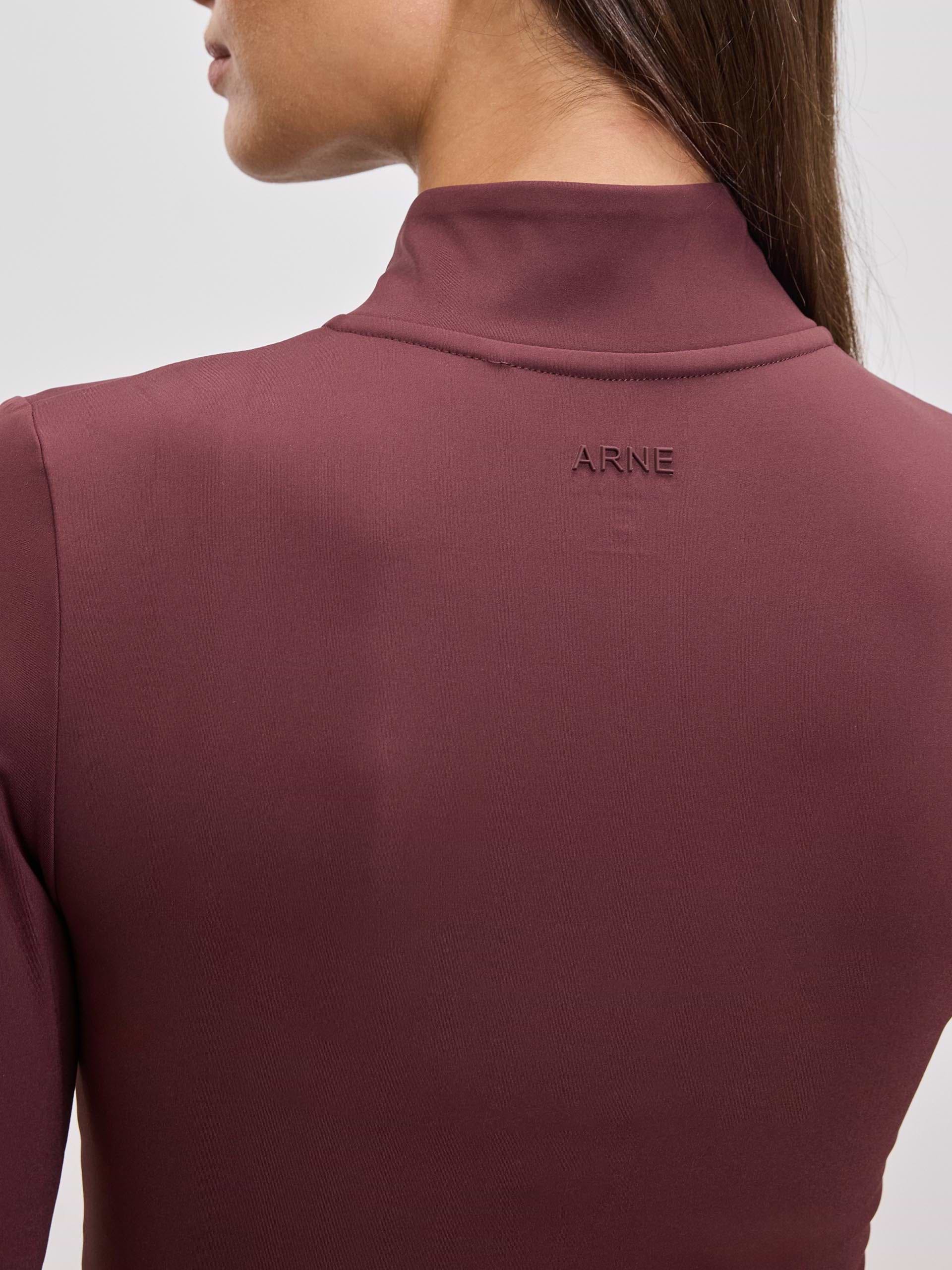 Womens Active Zip Through Jacket in Burgundy
