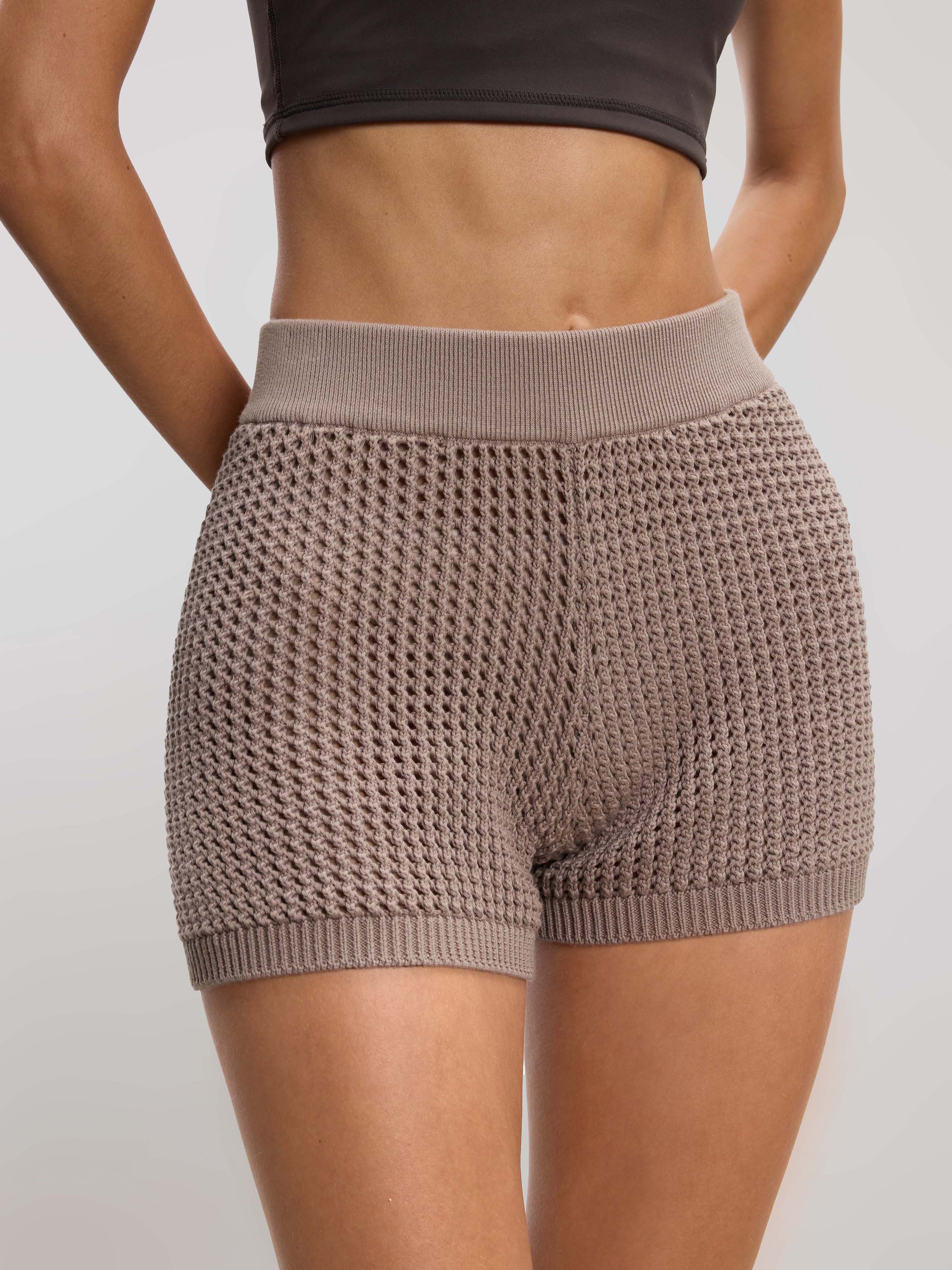 Womens Crochet Short in Taupe