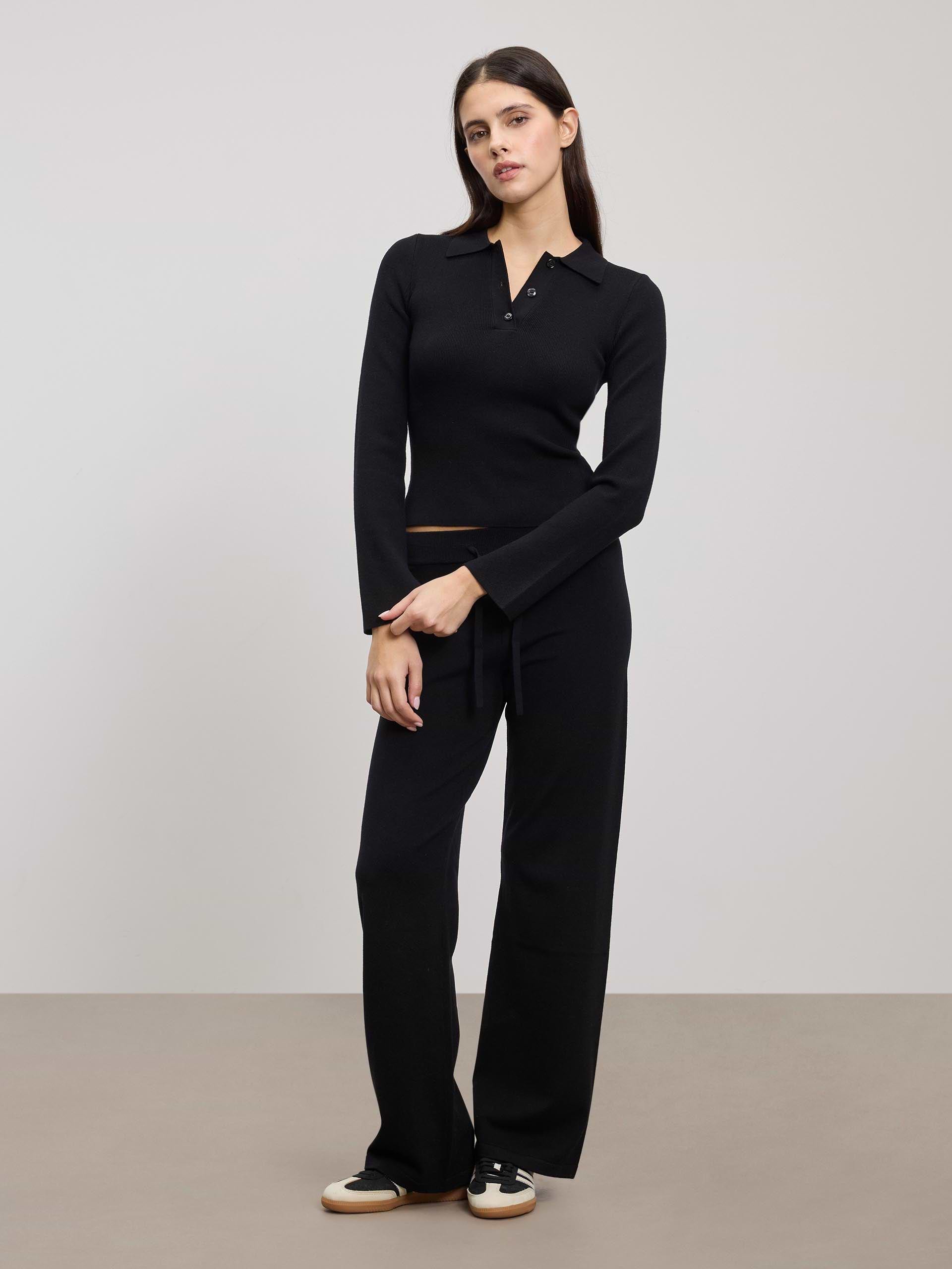 Womens Light Knit Polo Shirt in Black